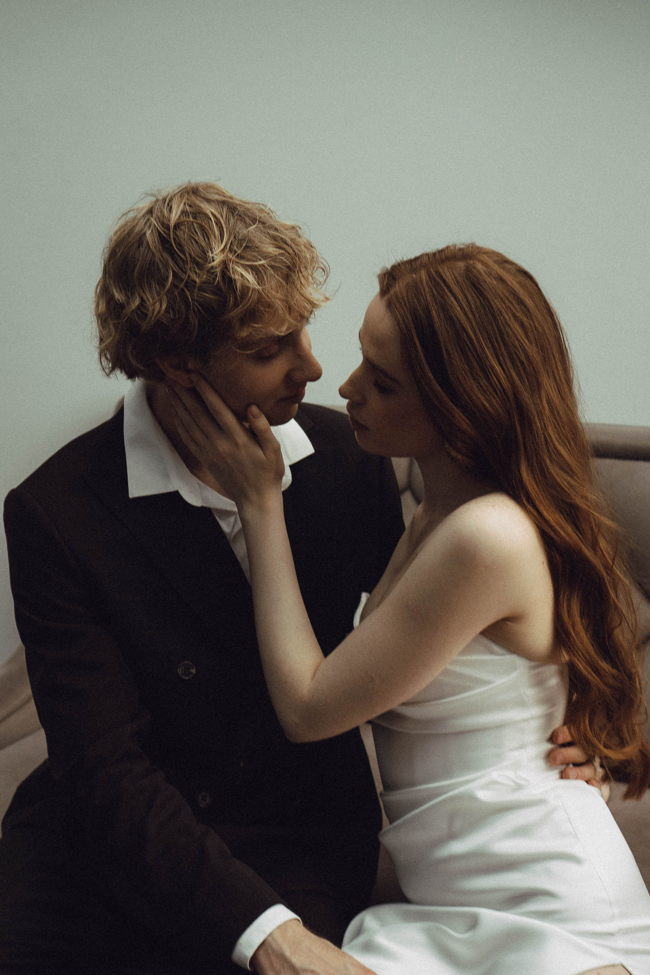 СВАДЕБНАЯ СЬЕМКА В ОТЕЛЕ. СБОРЫ ЖЕНИХА И НЕВЕСТЫ И ТАКЖЕ ТОР И ПОДГОТОВКА К ПРОГУЛКЕ. Профессиональный фотограф, Санкт-Петербург — Виктория Богомолова