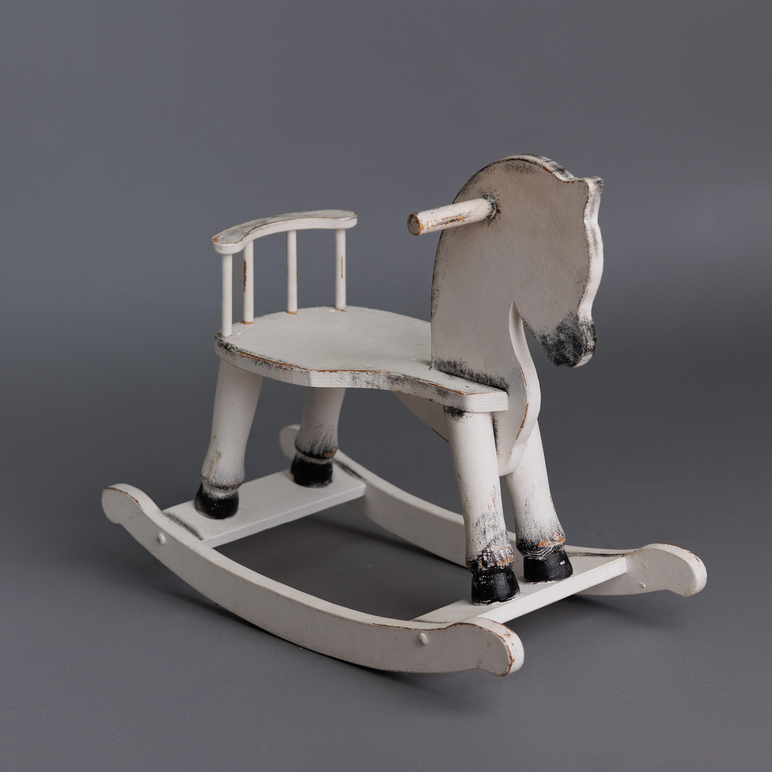 ДЕРЕВЯННЫЙ РЕКВИЗИТ. Фотостудия в Строгино