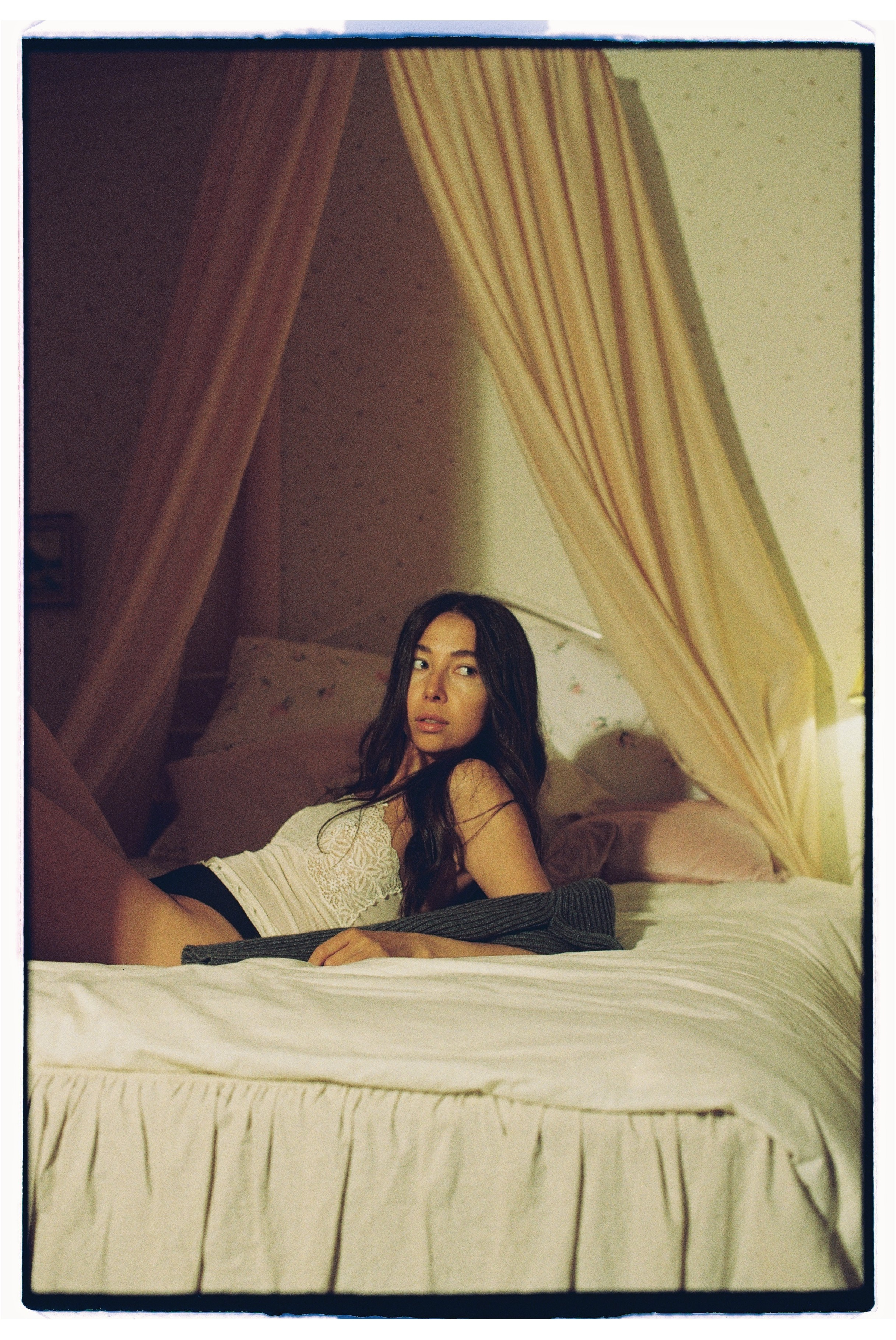 Пленочная фотосессия Москва. Персональный и репортажный фотограф в Москве Соня Пичугина