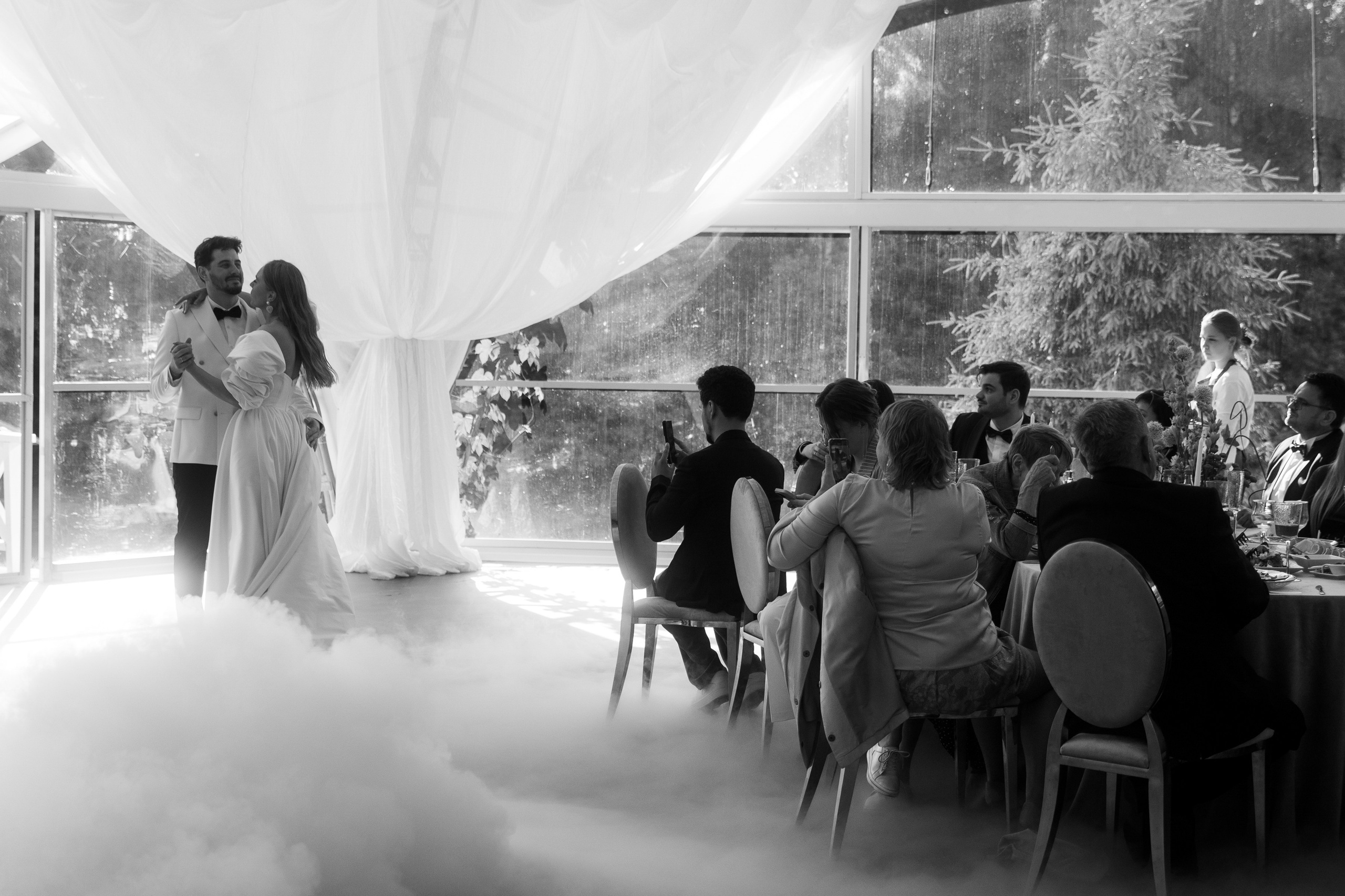 Надя и Вова, современная классика за городом, СПб. Фотограф в Москве Екатерина Черненко