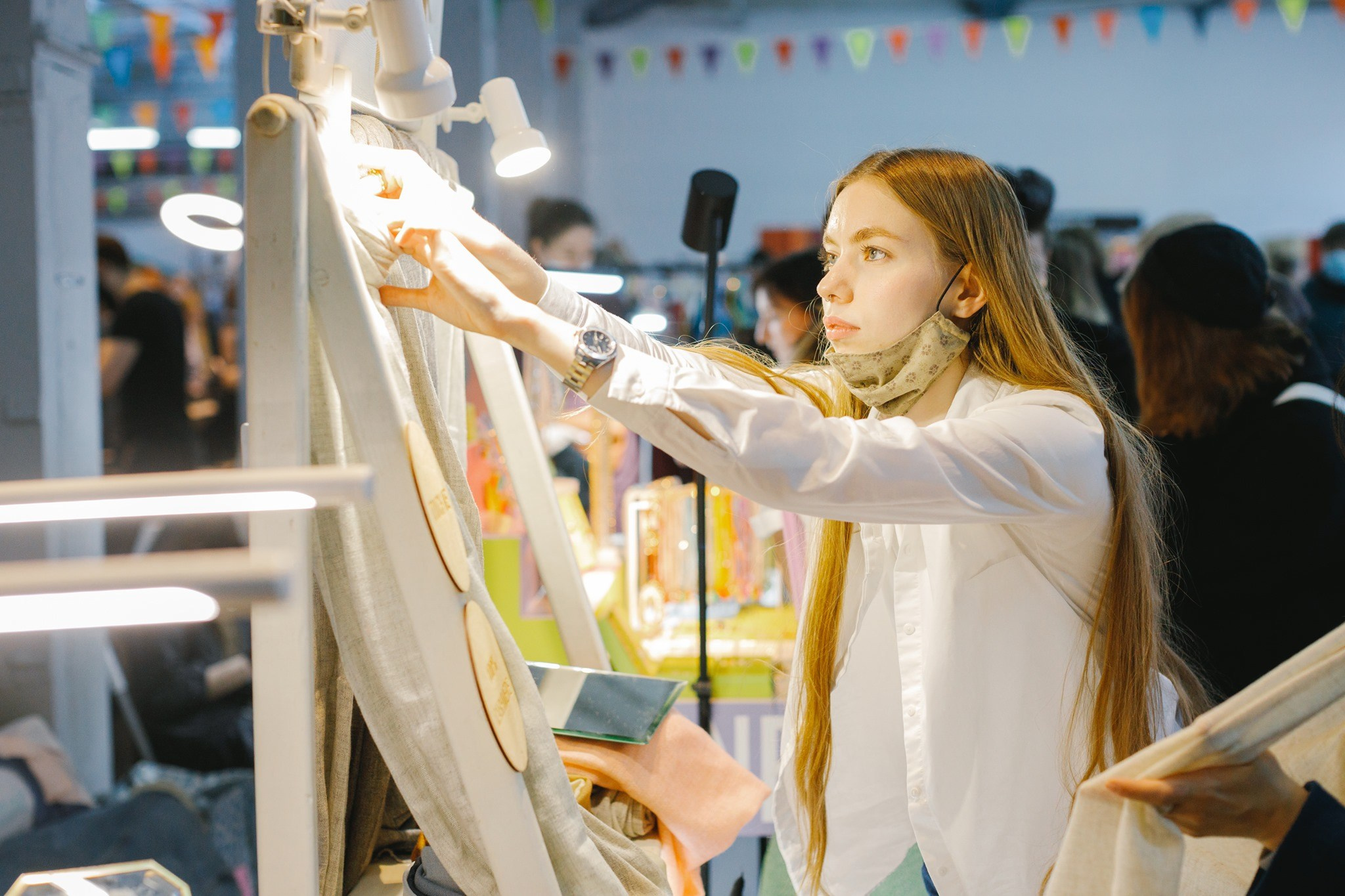 10–11 апреля 2021 на Трёхгорной мануфактуре / фото Иван Гущин. Фотоотчеты «Ламбада-маркета»