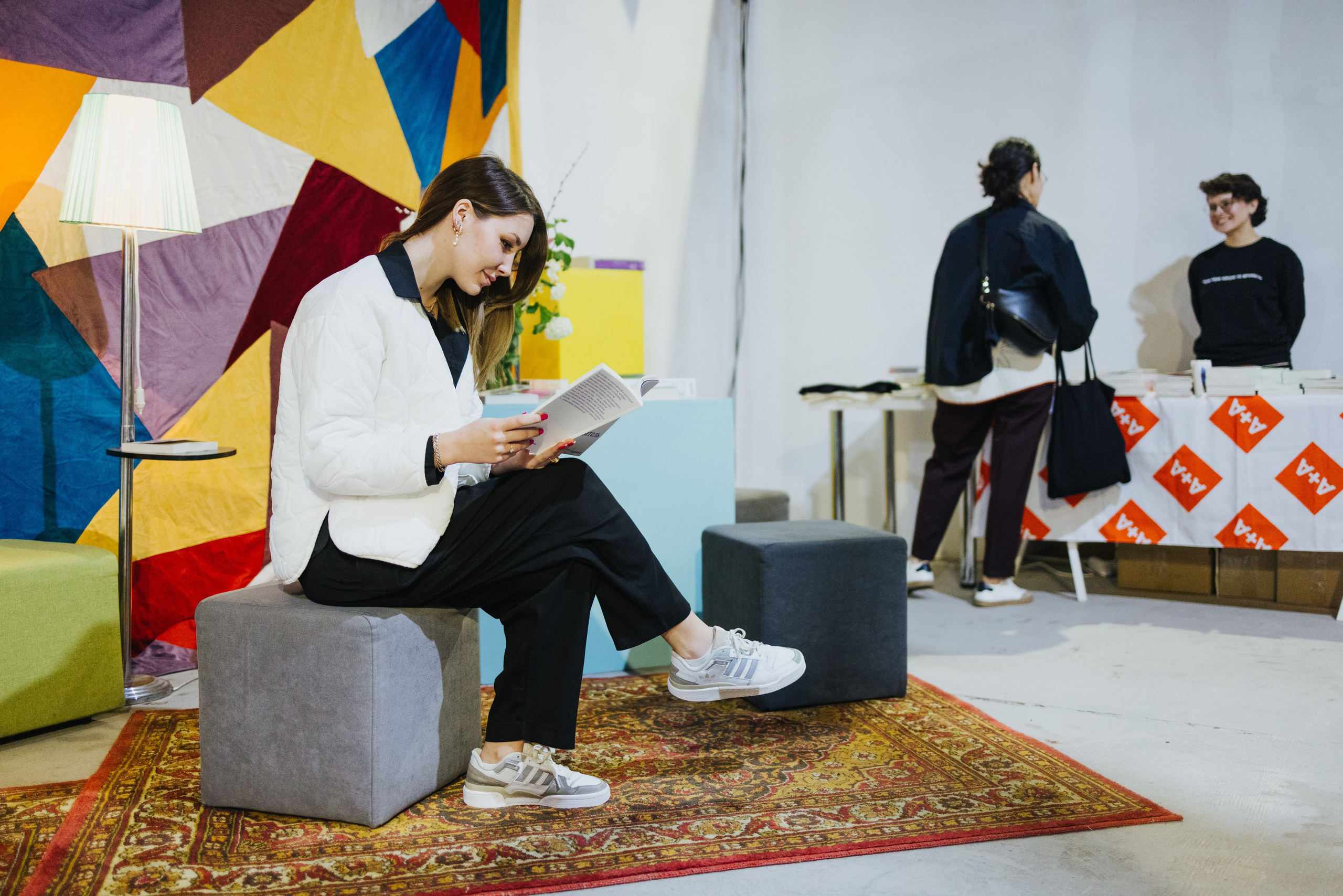 28–29 апреля 2024 в Типографии Сытина / День 1/ фото Валерий Белобеев. Фотоотчеты «Ламбада-маркета»