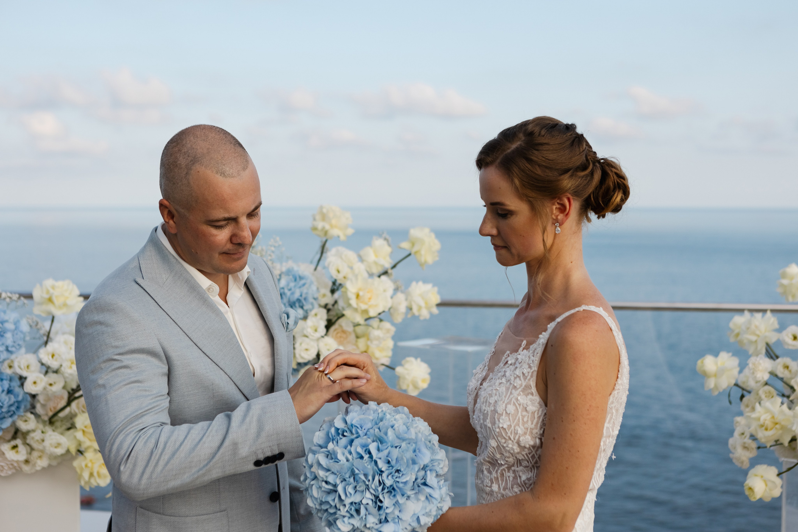 Свадьба Артёма и Юли в отеле Luciano Foros в Крыму. Свадебный фотограф, фотосъемка в Крыму, Севастополе, Симферополе, Ялте