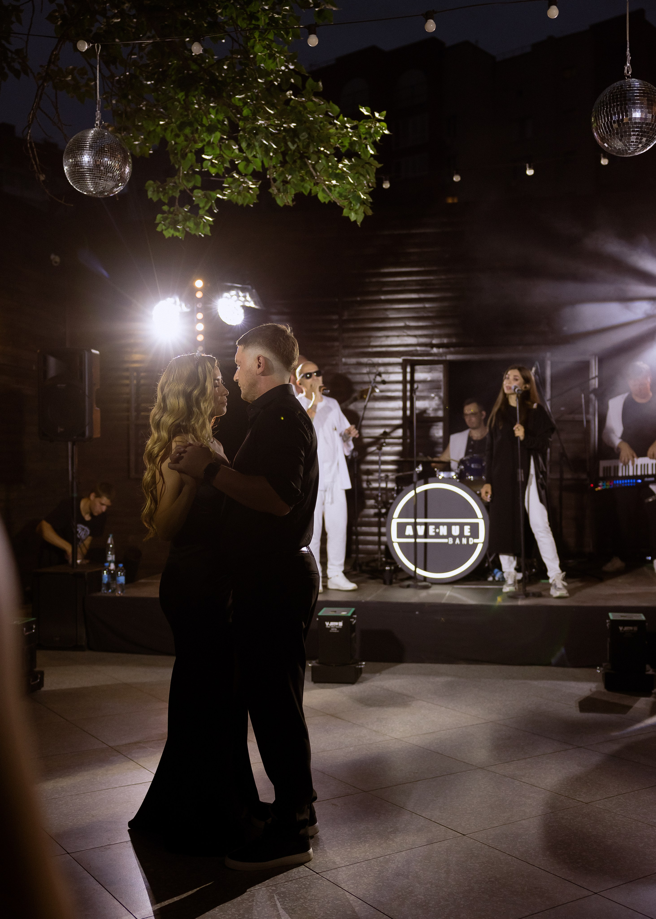 Дмитрий и Алита. Фотограф Эмиль Исякаев