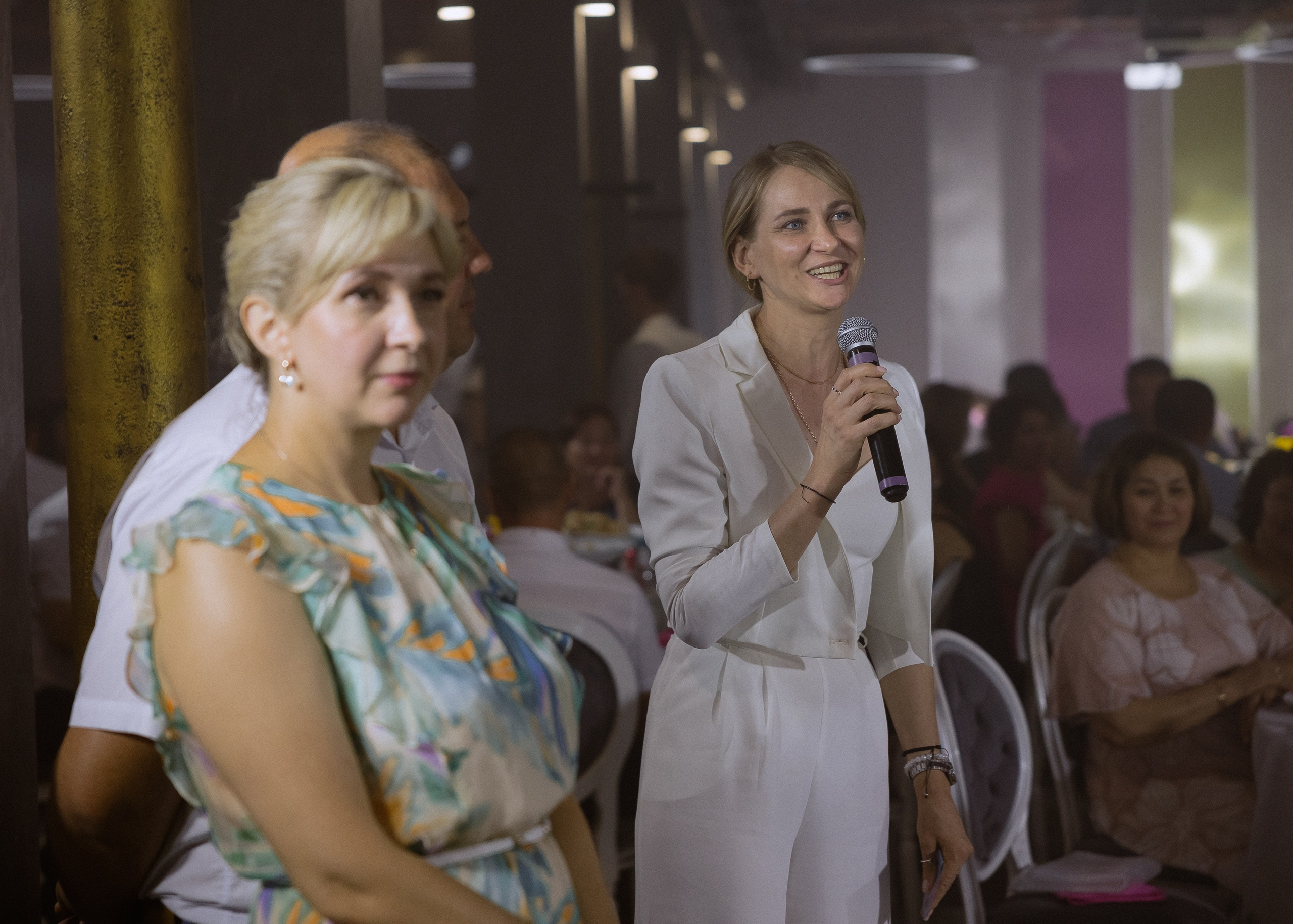 Дмитрий и Алита. Фотограф Эмиль Исякаев