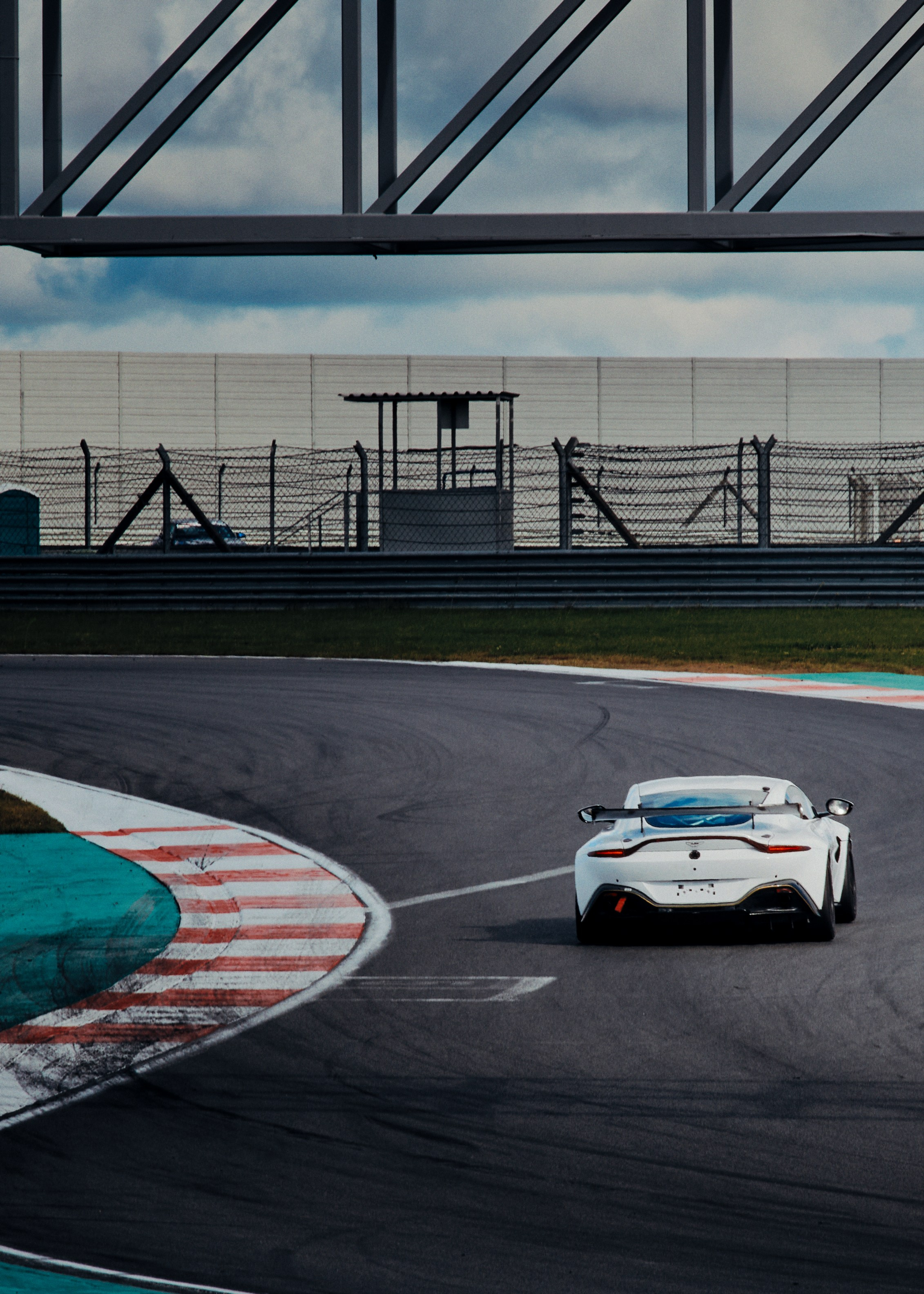 Автомобильный и коммерческий фотограф Москва