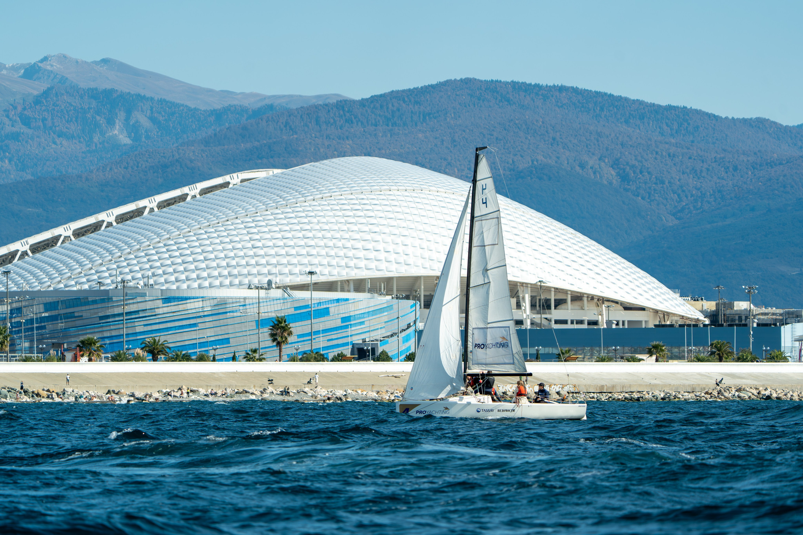 MICE мероприятие для компании «Базис». Репортажный фотограф в Красной Поляне и Сочи Павлюченко Екатерина