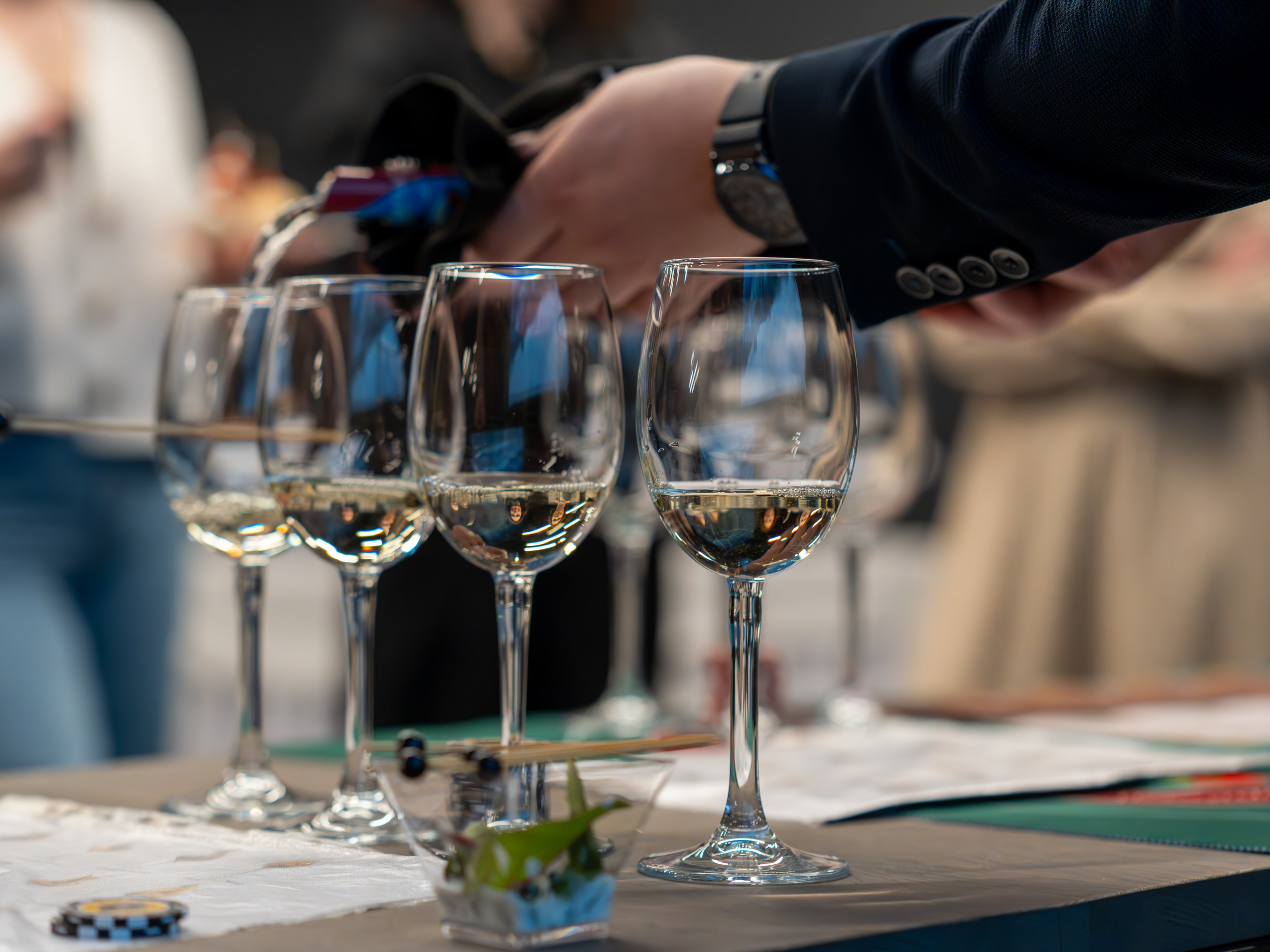 MICE мероприятие — мастер класс по акварели. Репортажный фотограф в Красной Поляне и Сочи Павлюченко Екатерина