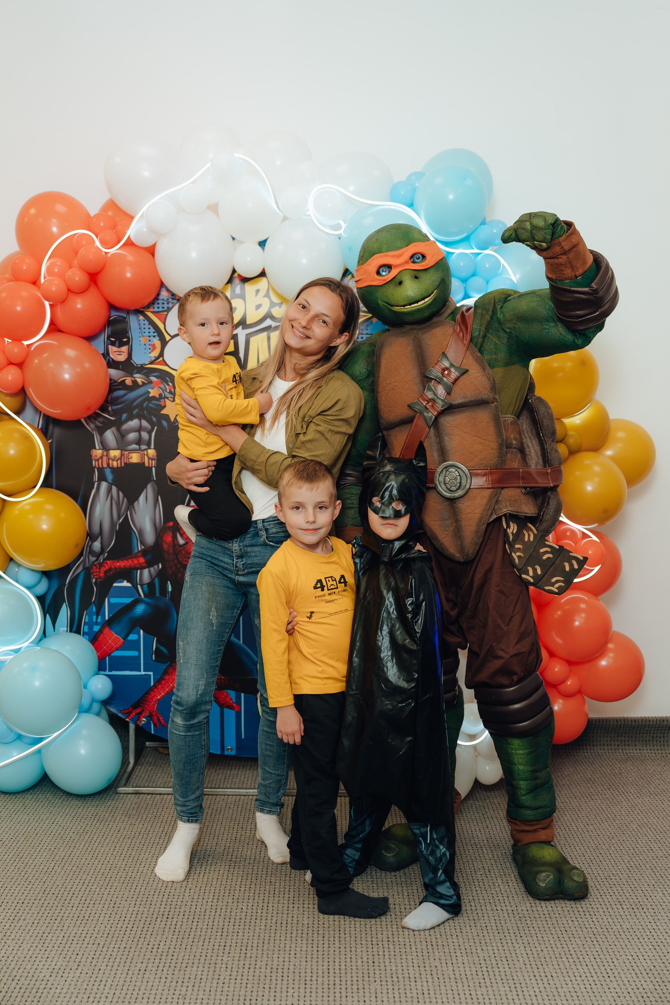 Праздник Льва в Мультифокс. Детский и семейный фотограф Катерина Мишина