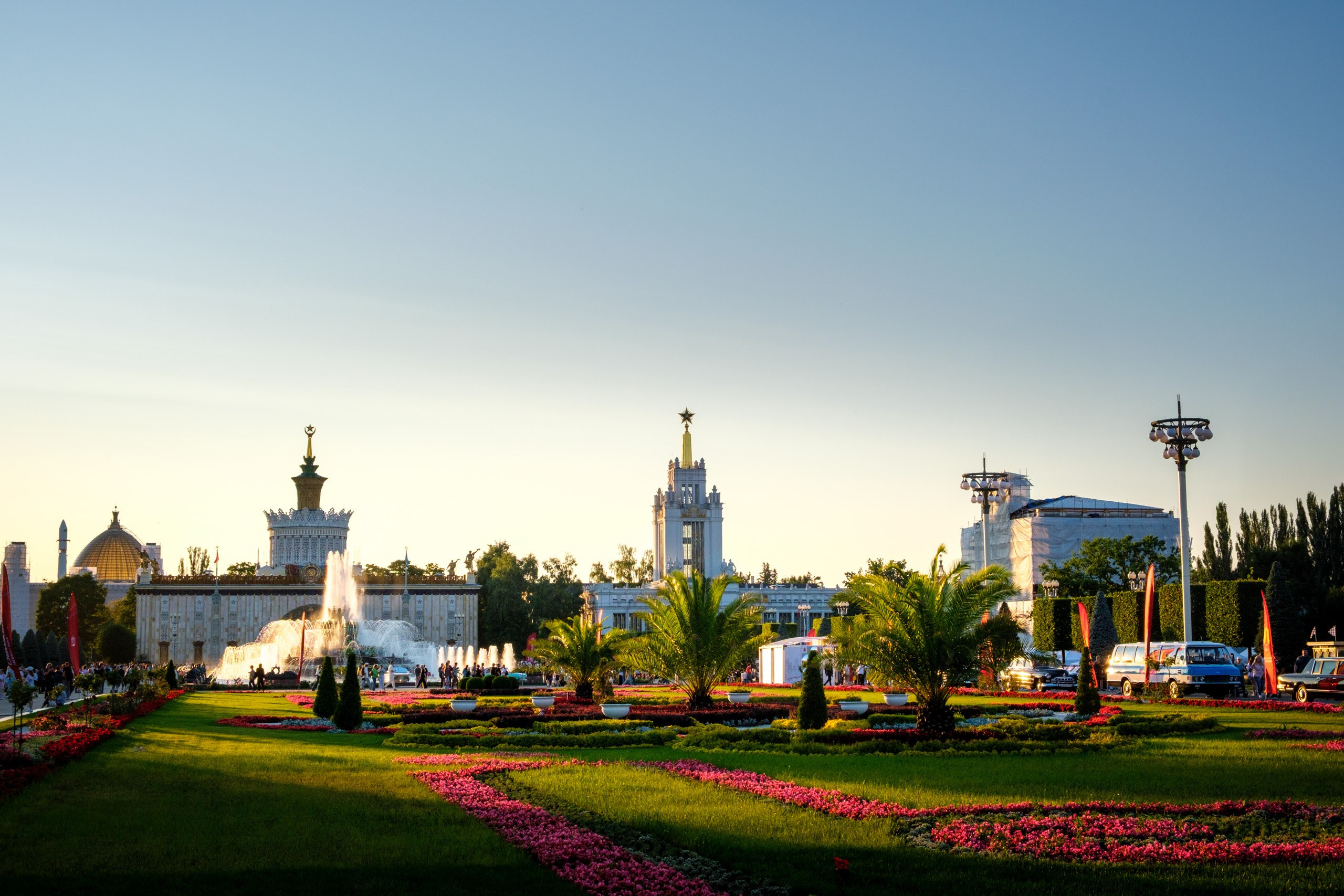 Фотосет с #АвтофестВДНХПроДвижение 2026