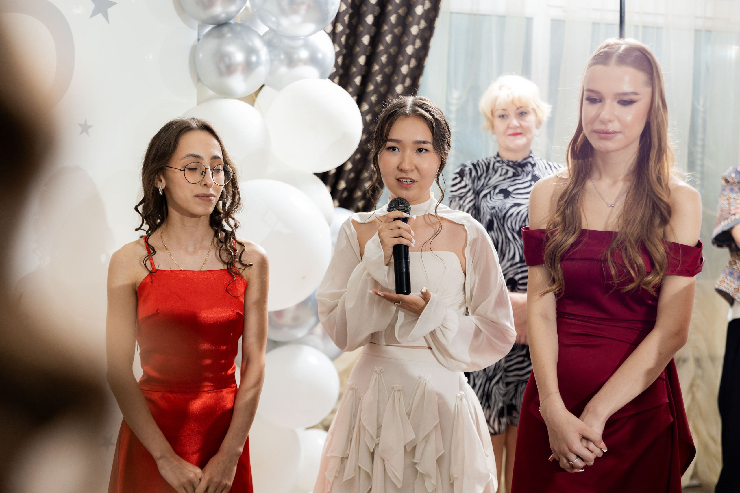 Школа № 10. Выпускной, 11 «А» класс