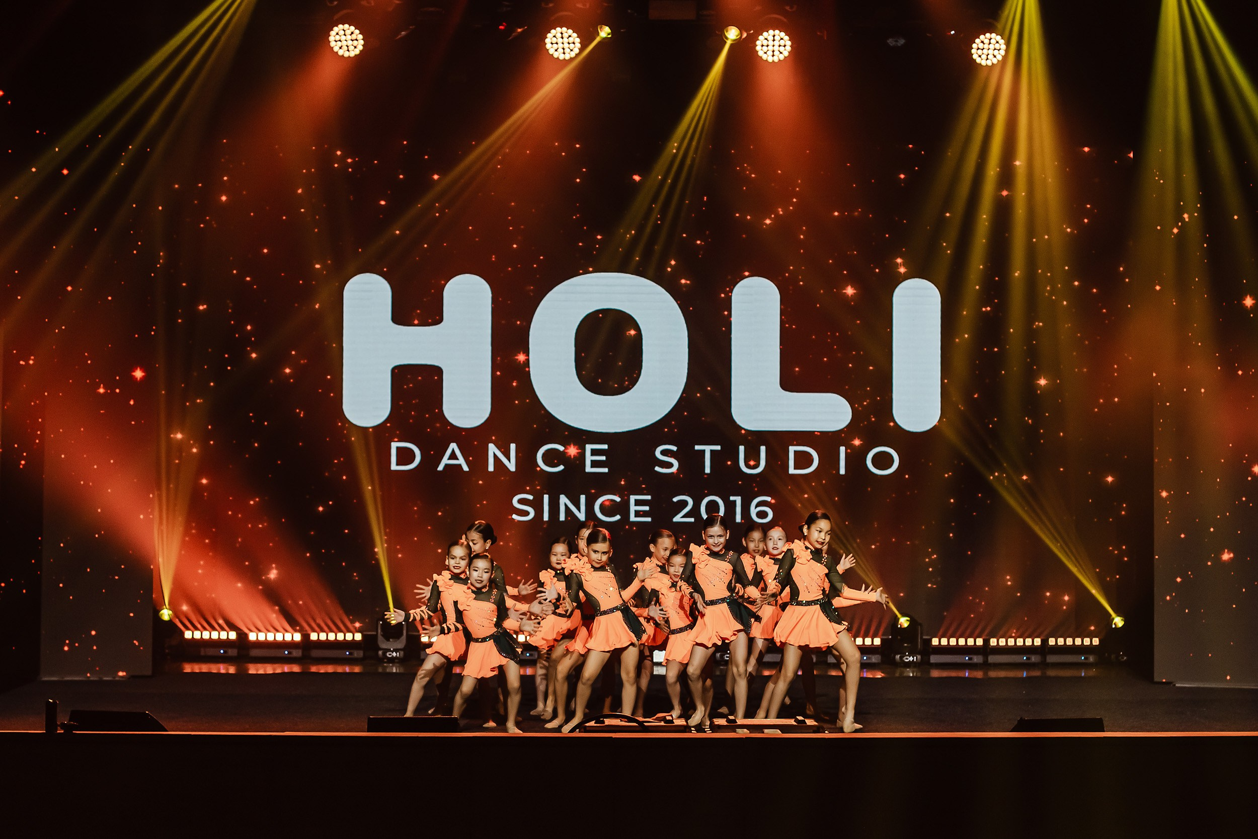 10 лет Holi Fance Studio | Part 1. Кипятком Павлодар