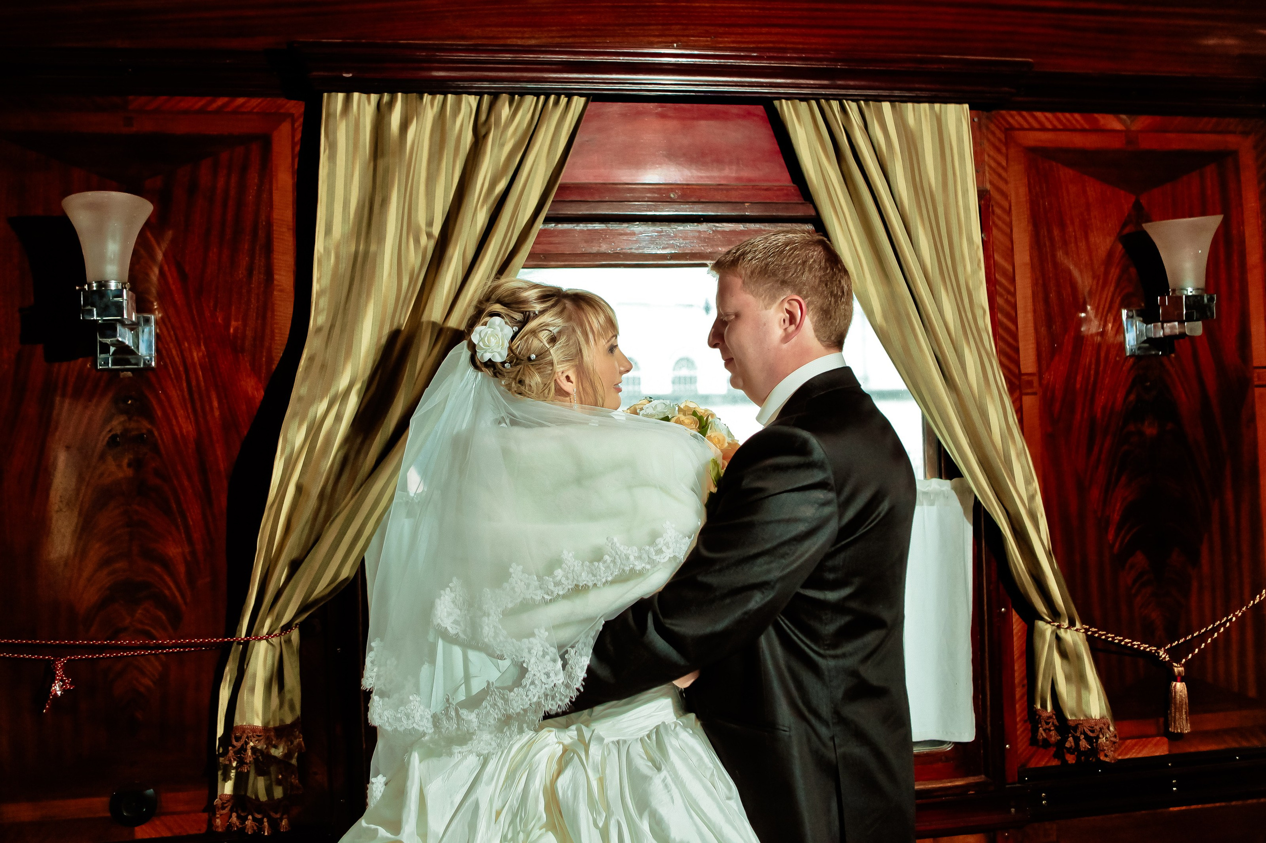 Прогулка/Walk. Максим Матвийченко и Виктория Басова профессионалы своего дела