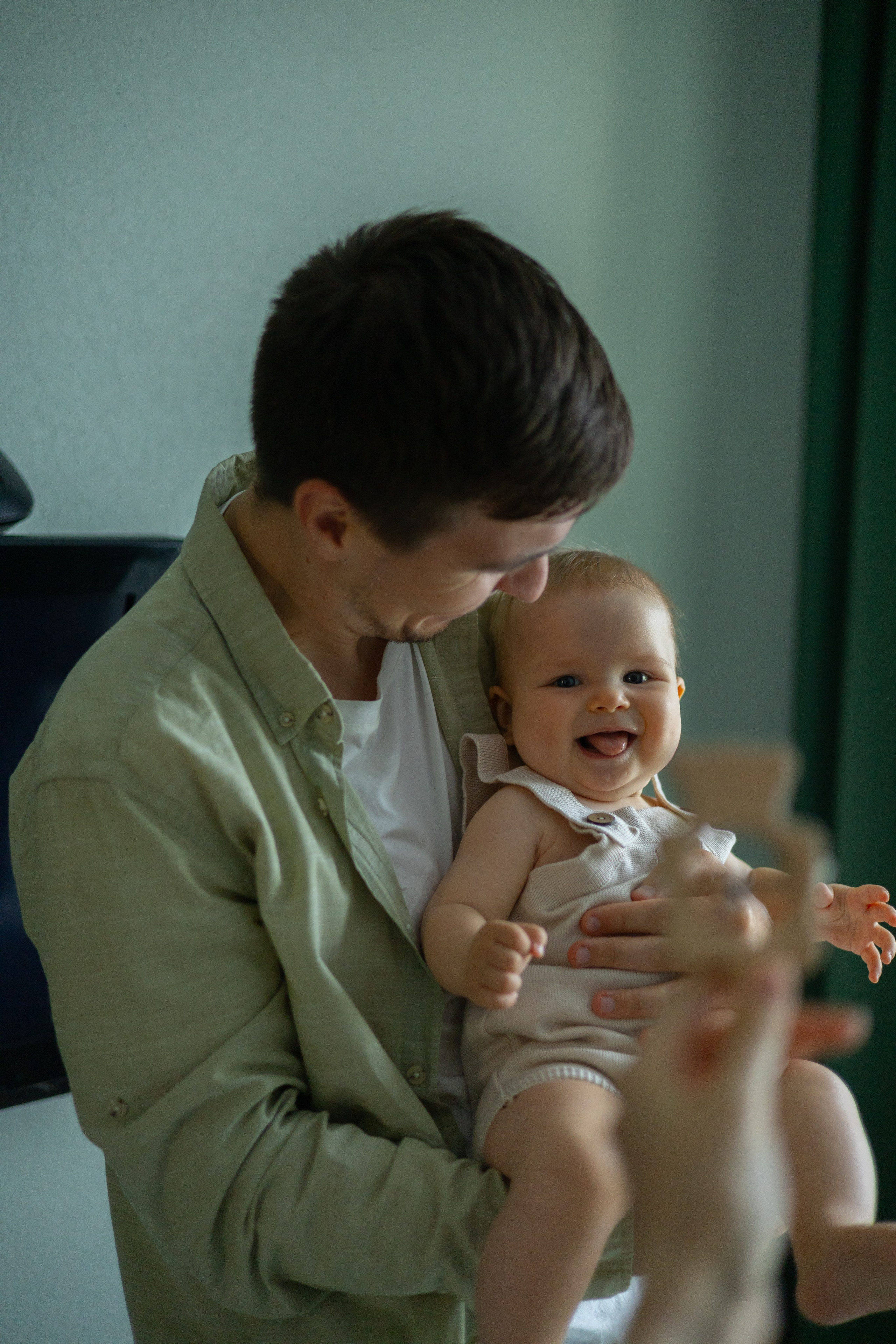 Рина, Илья и маленький Артем. Главная