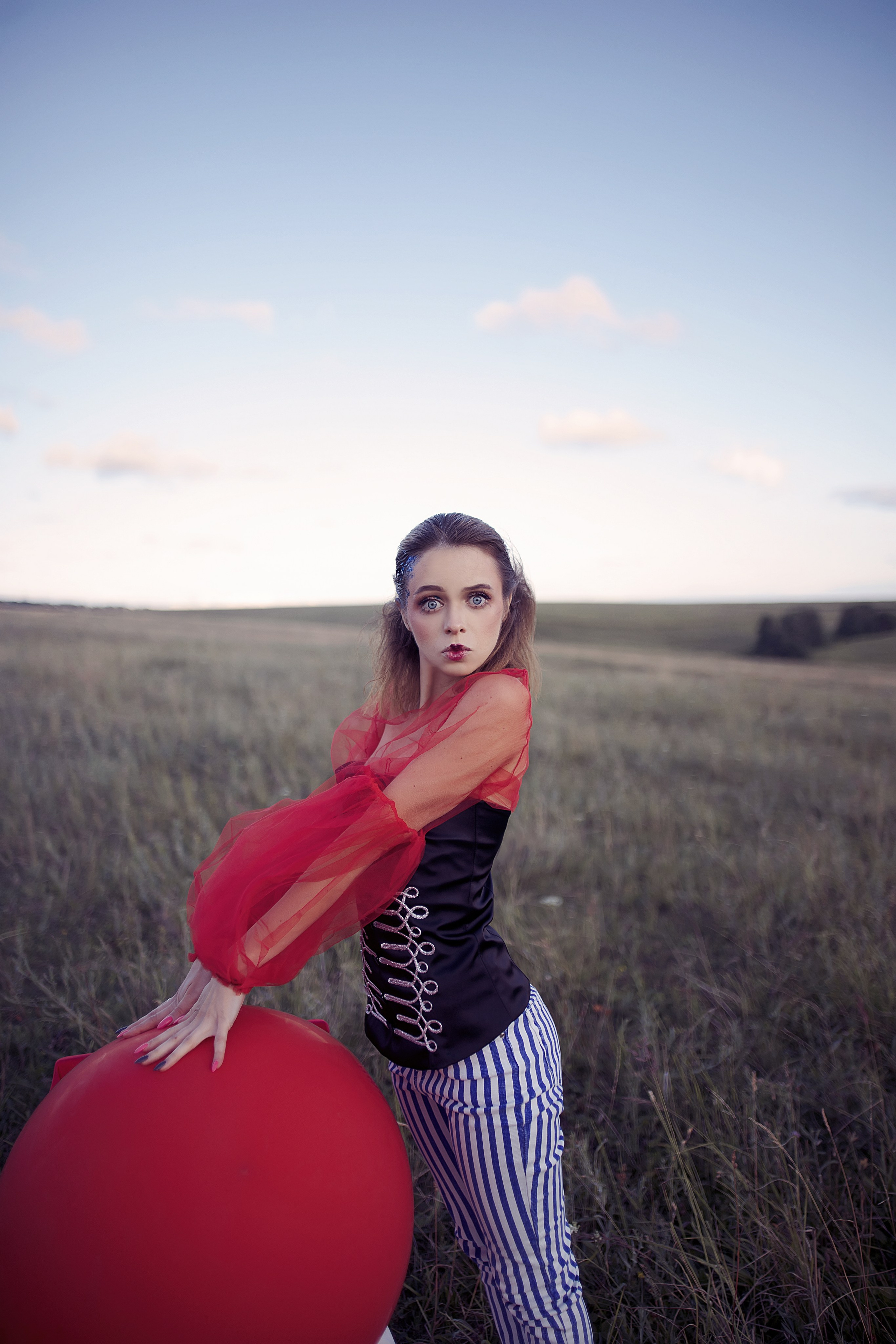 ART. Творческие, индивидуальные, семейные и свадебные съемки в Нижнем Новгороде