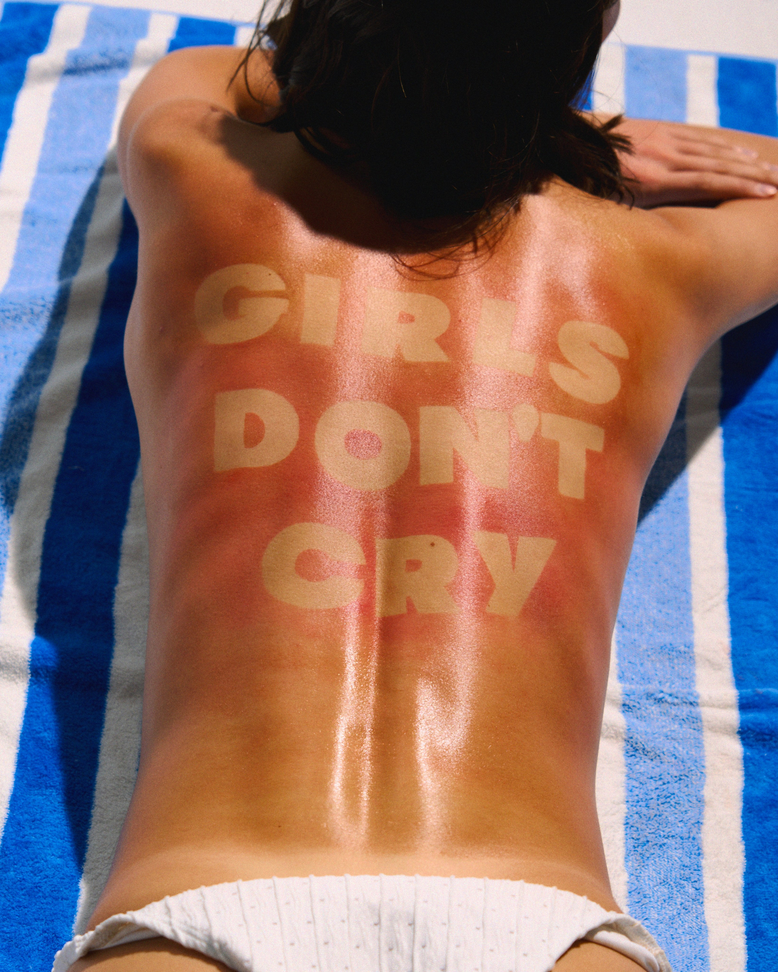 Campaign GIRLS DON'T CRY. Nadezhda Diskant is a Moscow and Saint Petersburg based photographer