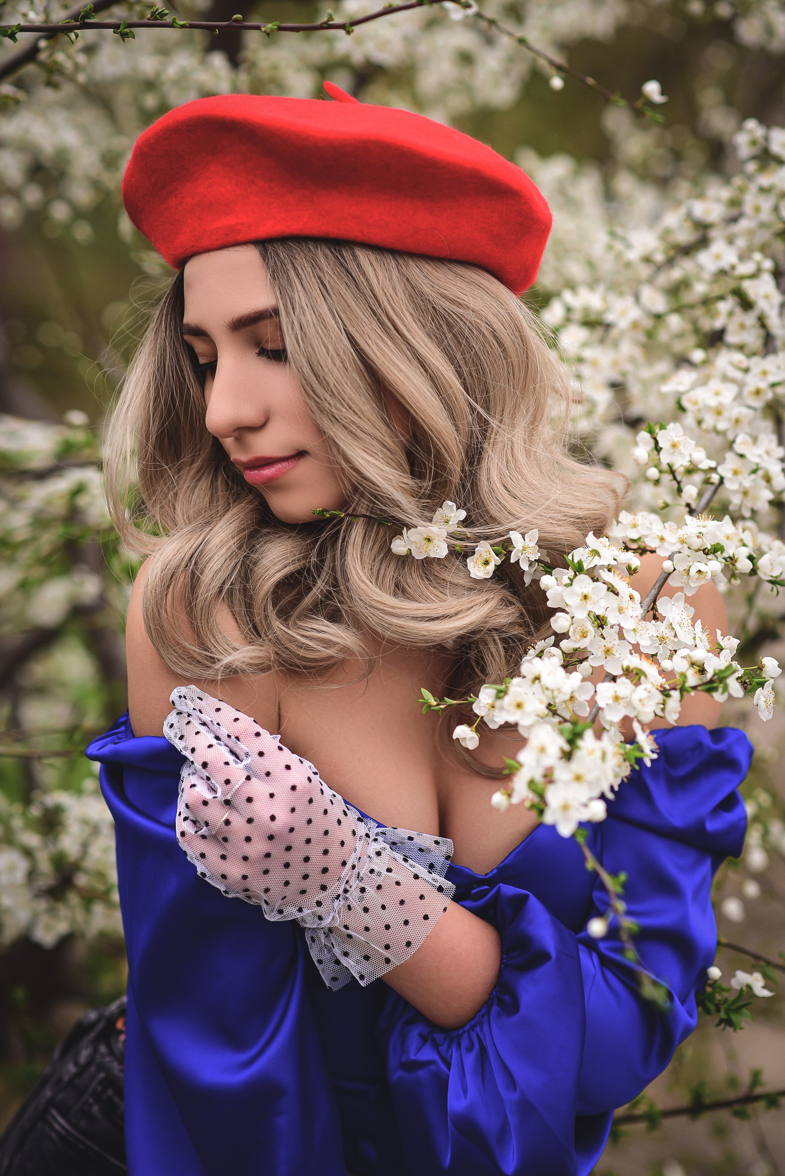 Весна. Съемка в цветении. Семейный и свадебный фотограф в Донецке Донская Анастасия