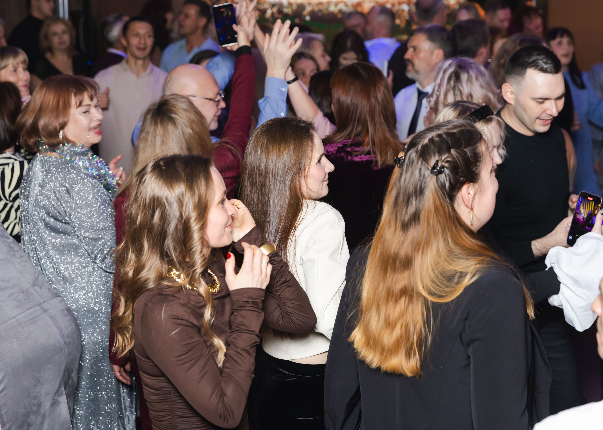 Предновогодка кипарис 2025. ФОТОГРАФ ВИНОГРАДОВА ДАРЬЯ