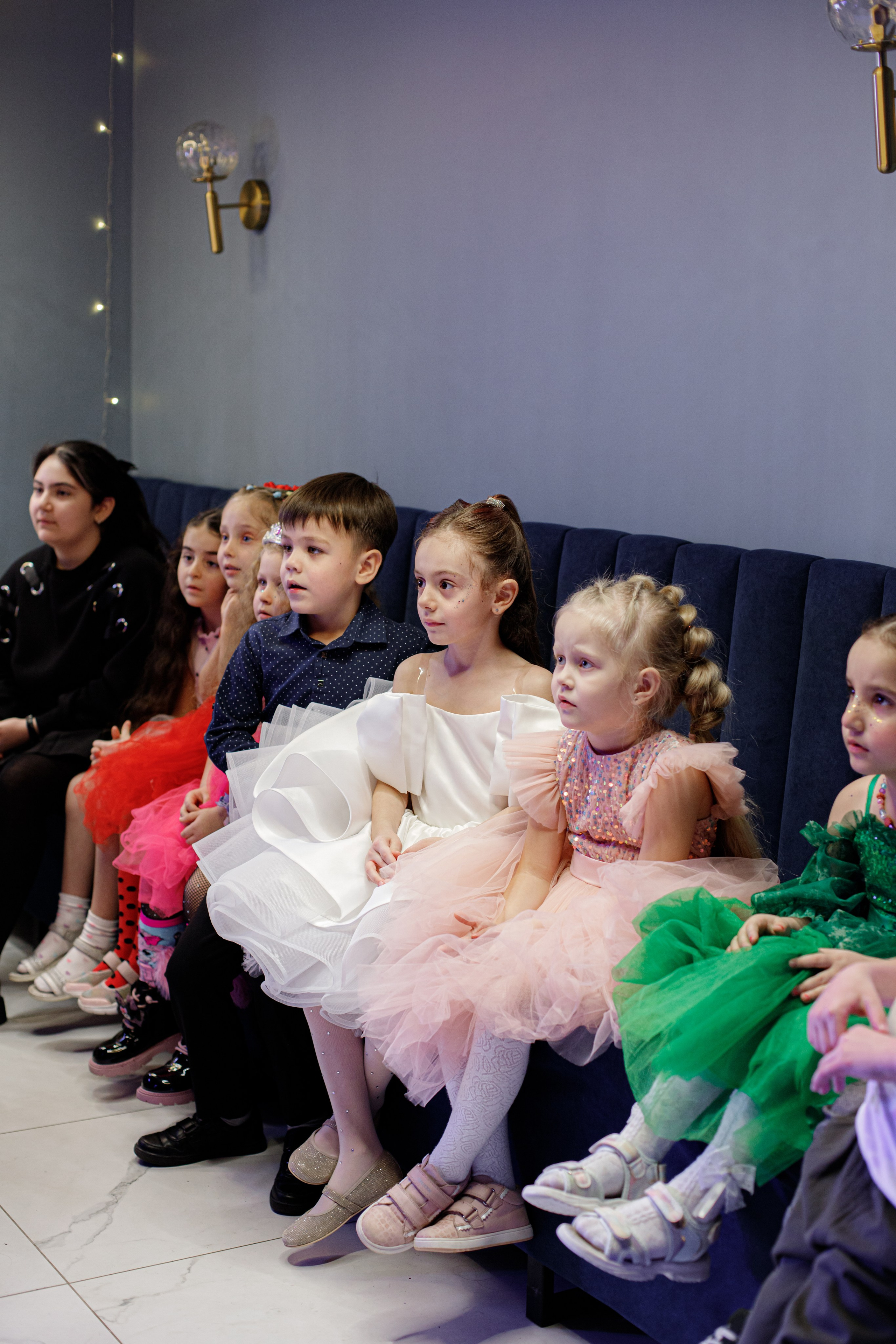 ASIA'S BIRTHDAY PARTY. Photokarish