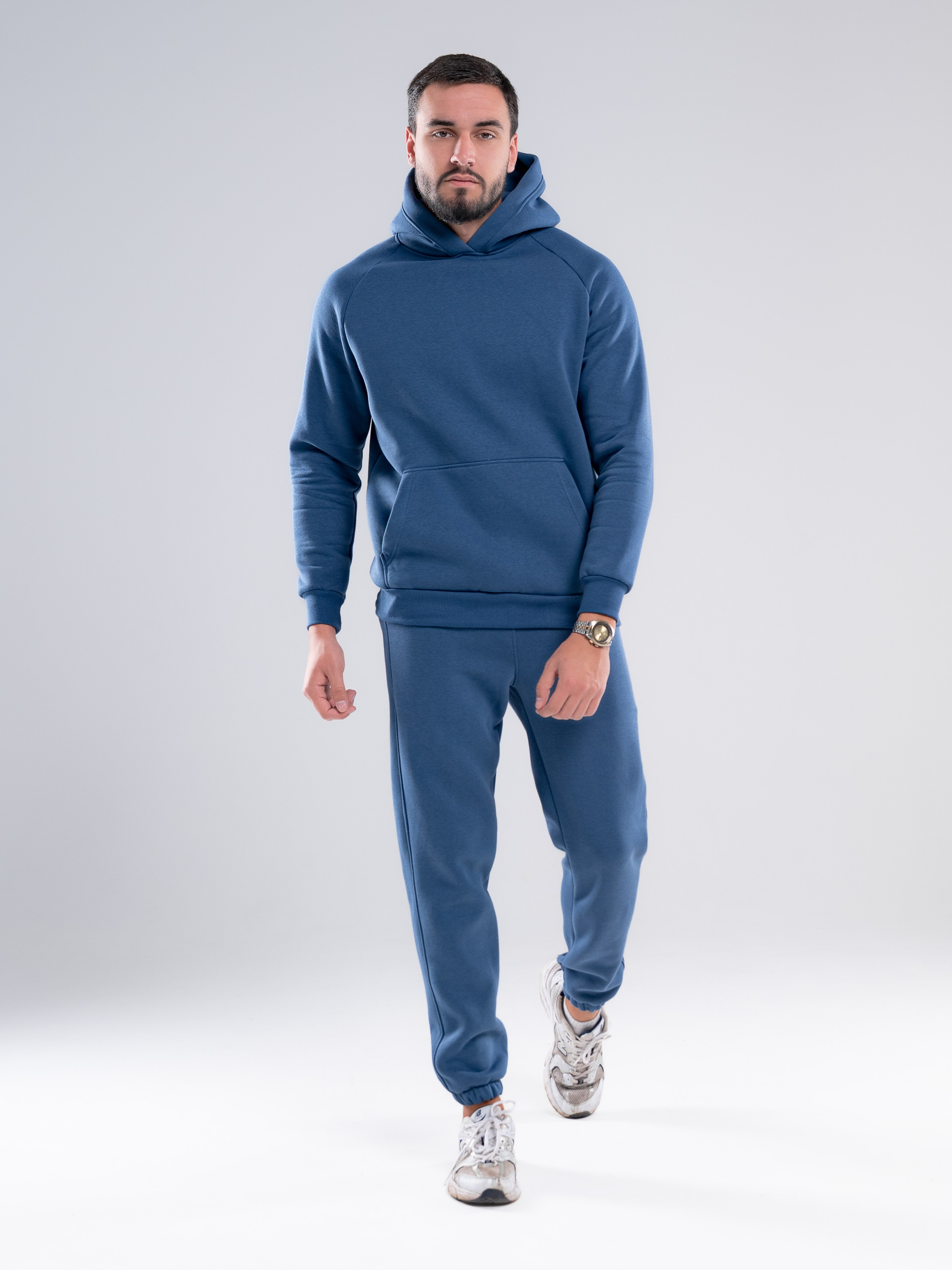 Мужские костюмы. Предметный фотограф, фото для маркетплейсов Пятигорск, КМВ