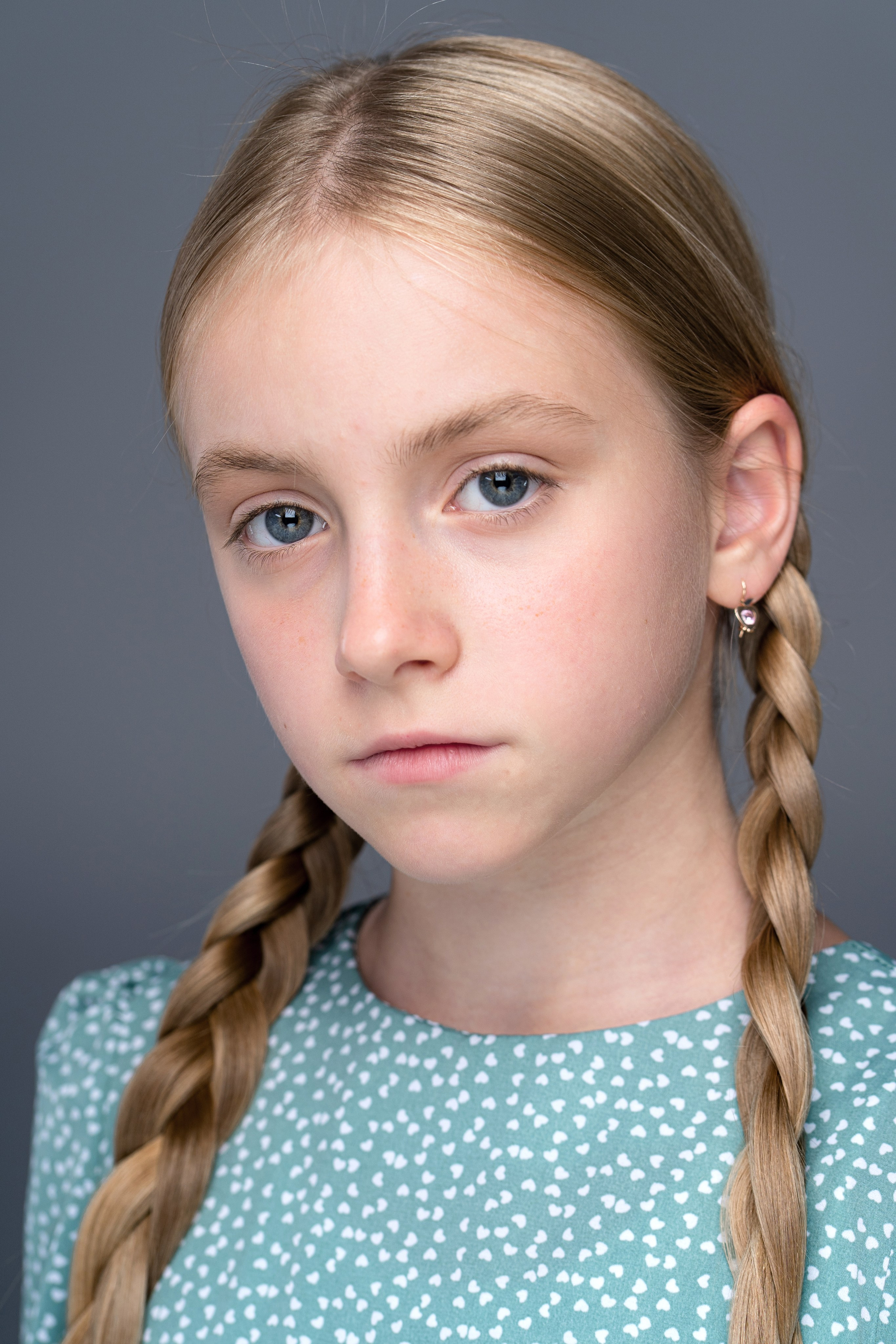 ЛИЗА. Портретный фотограф. Актёрское портфолио