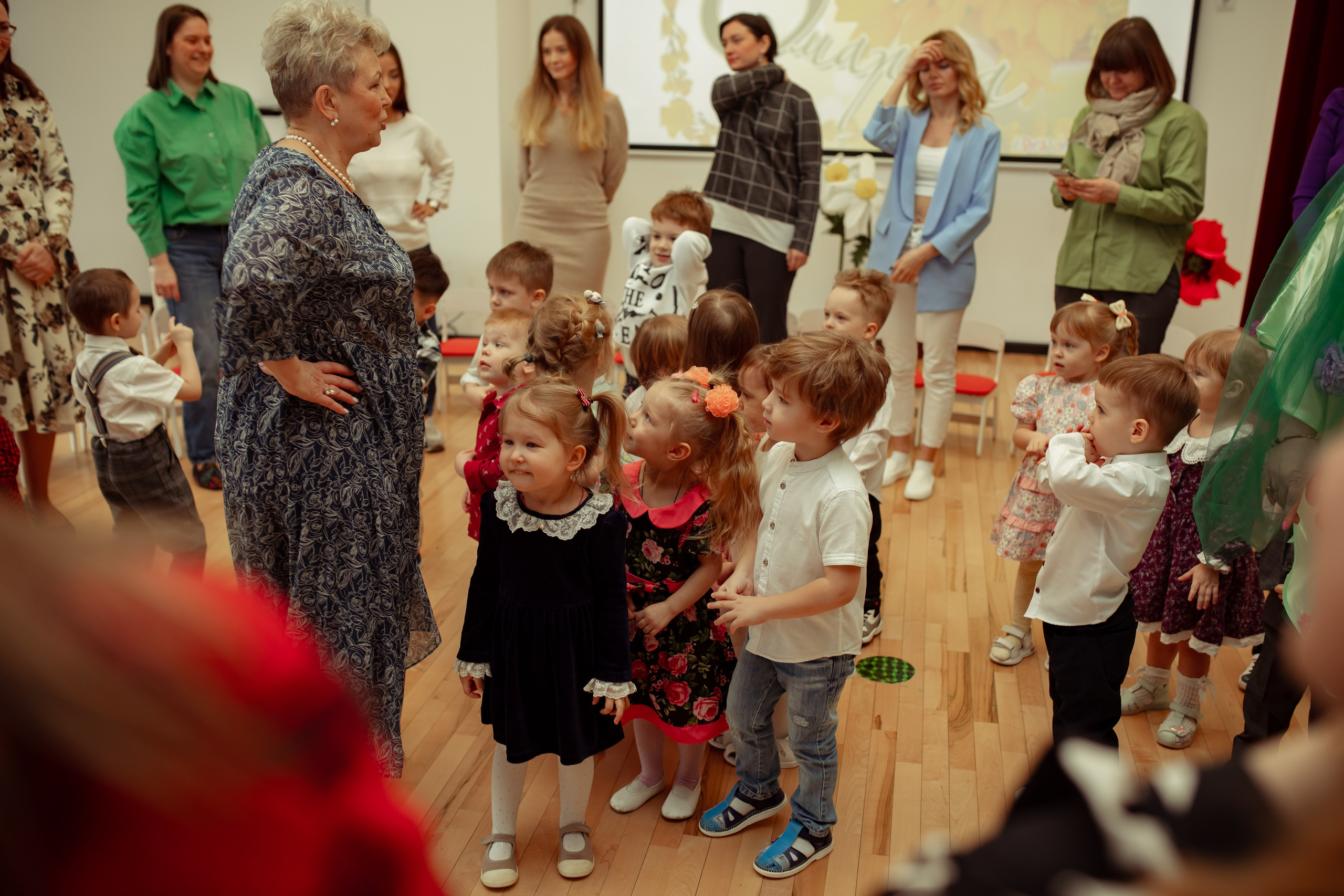 Праздник весны в детском саду. Семейный и детский фотограф в Москве Дорогова Екатерина