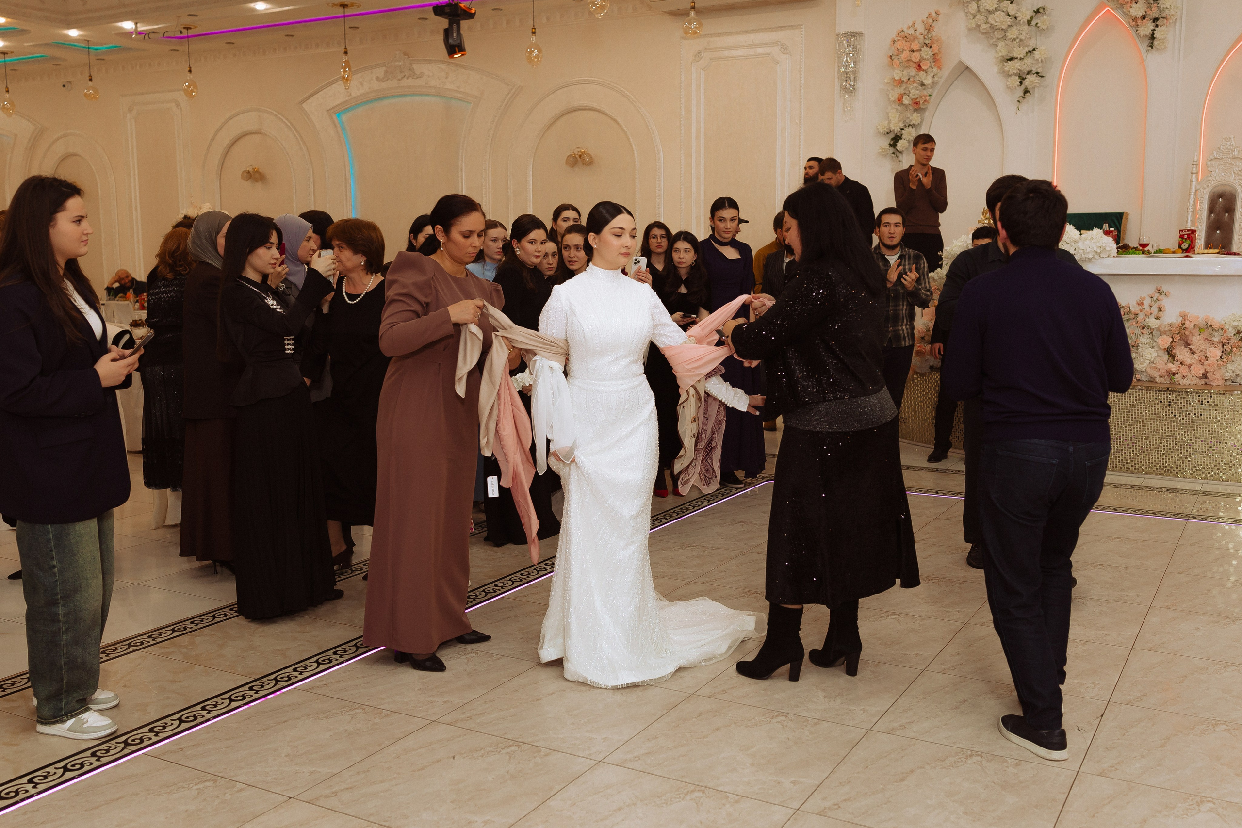 Мирдан и Элина. Свадебный и семейный фотограф | SVET.photo