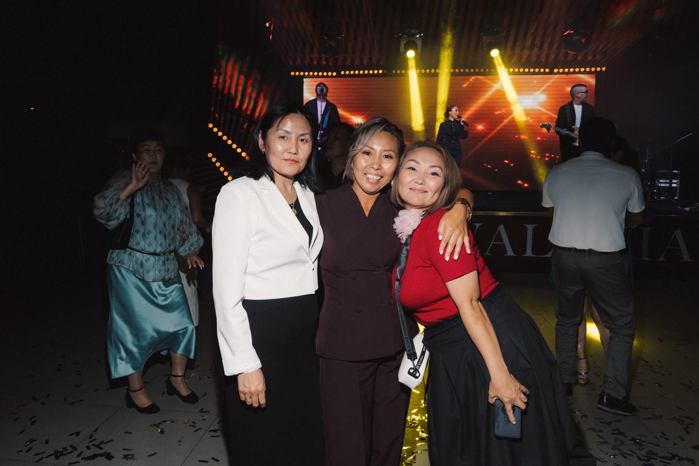 Бато и Валерия. Фотограф Улан-Удэ