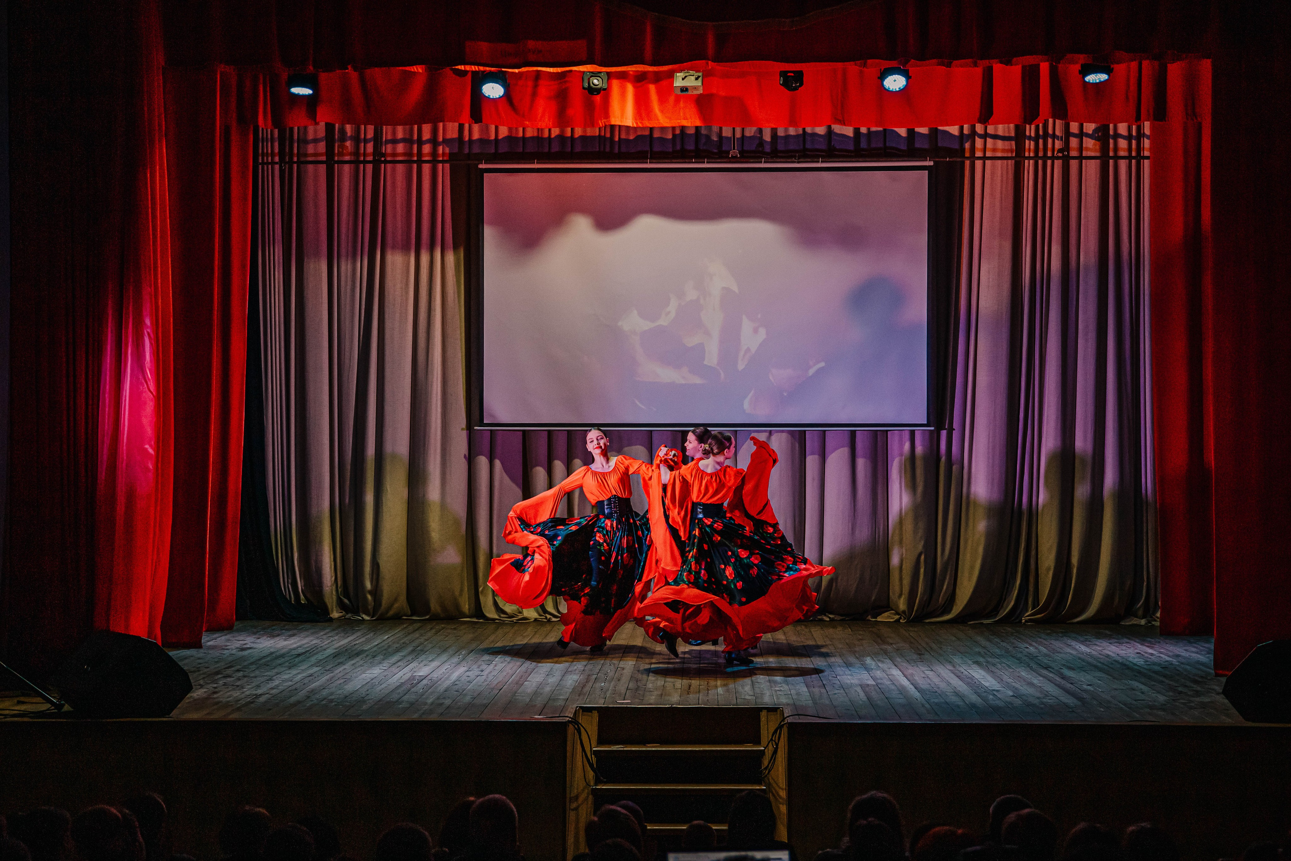 Отчетный концерт хореографического коллектива Пульс!. Фотограф Дарья Маташкова