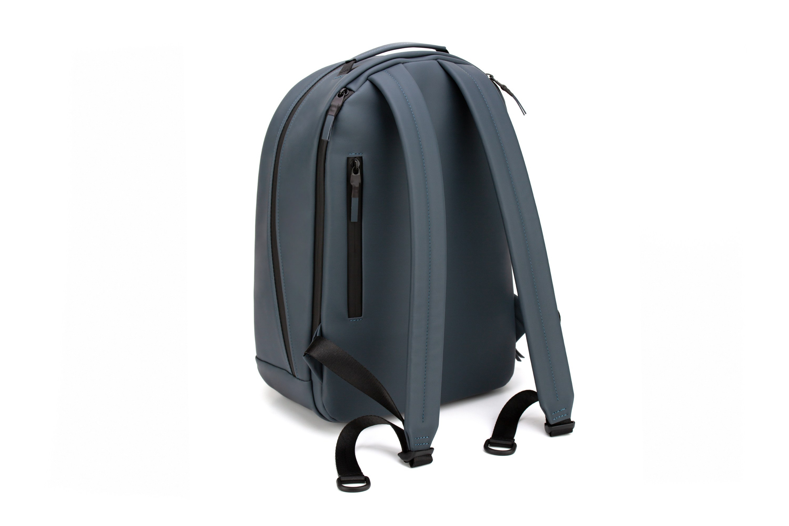 Сумки и рюкзаки. Предметная и каталожная съемка в Москве!