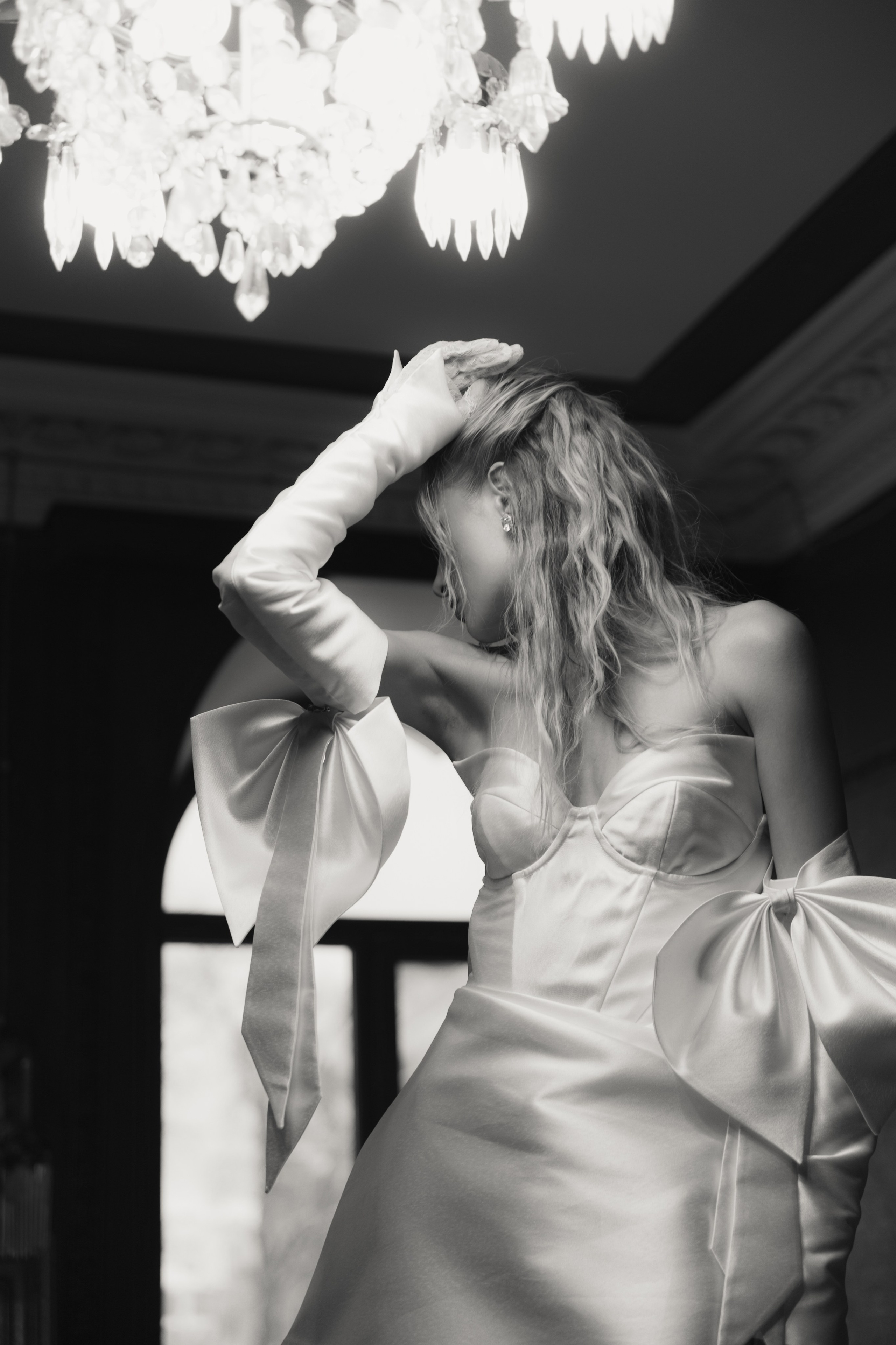 Свадебная съемка в исторической квартире на Чистых прудах. Ярослава Ерина — свадебный фотограф в Москве