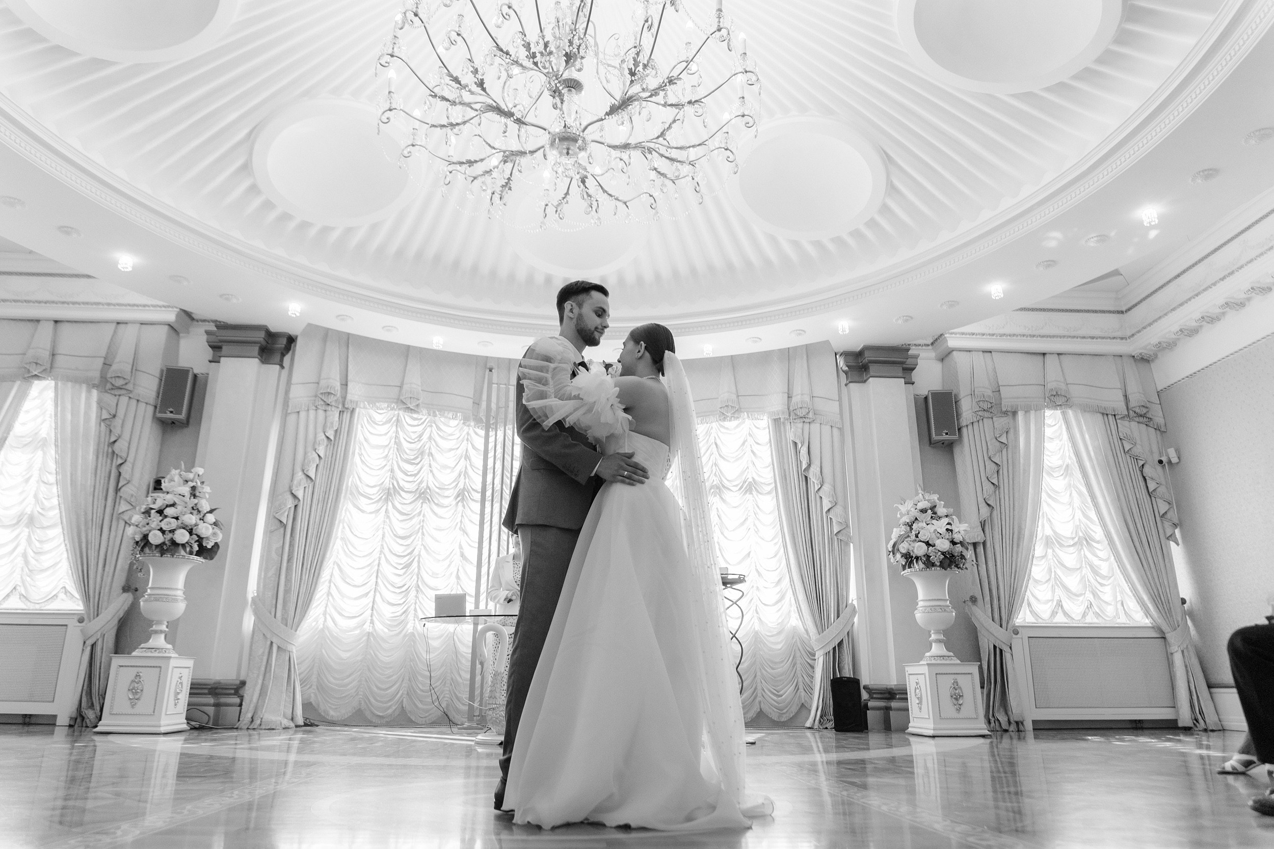 Виталий и Анита. Свадебный, репортажный фотограф в Тюмени Сергей Тапилин