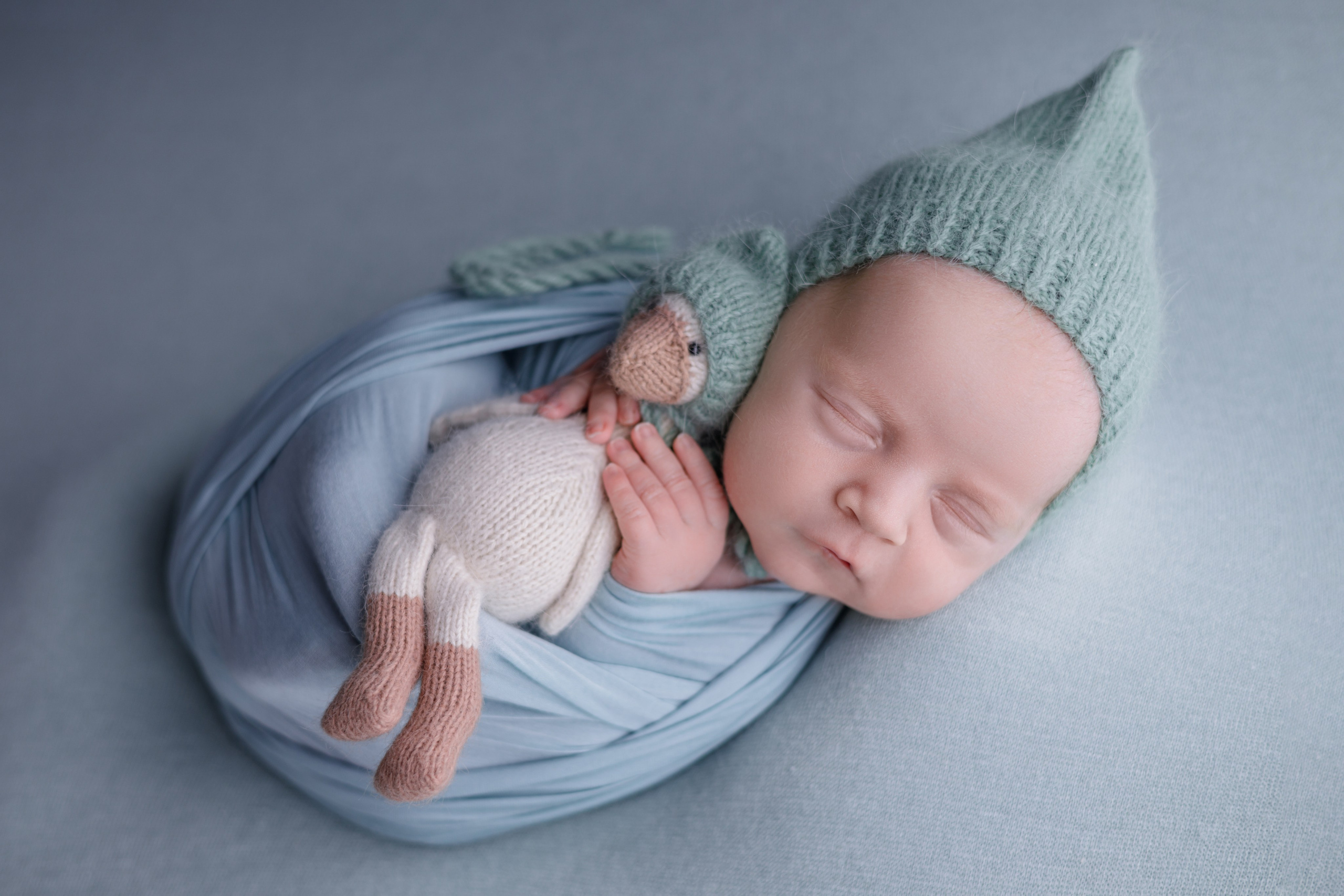 Данил. Евгения Горбунова фотограф новорожденных в Новом Уренгое