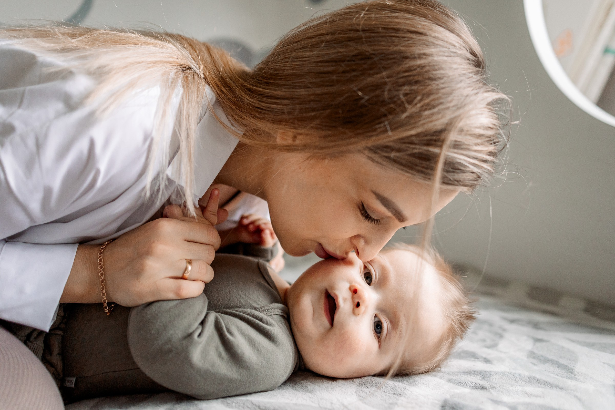 Игры с мамой. Семейный Фотограф в Москве Евгения Симоненко