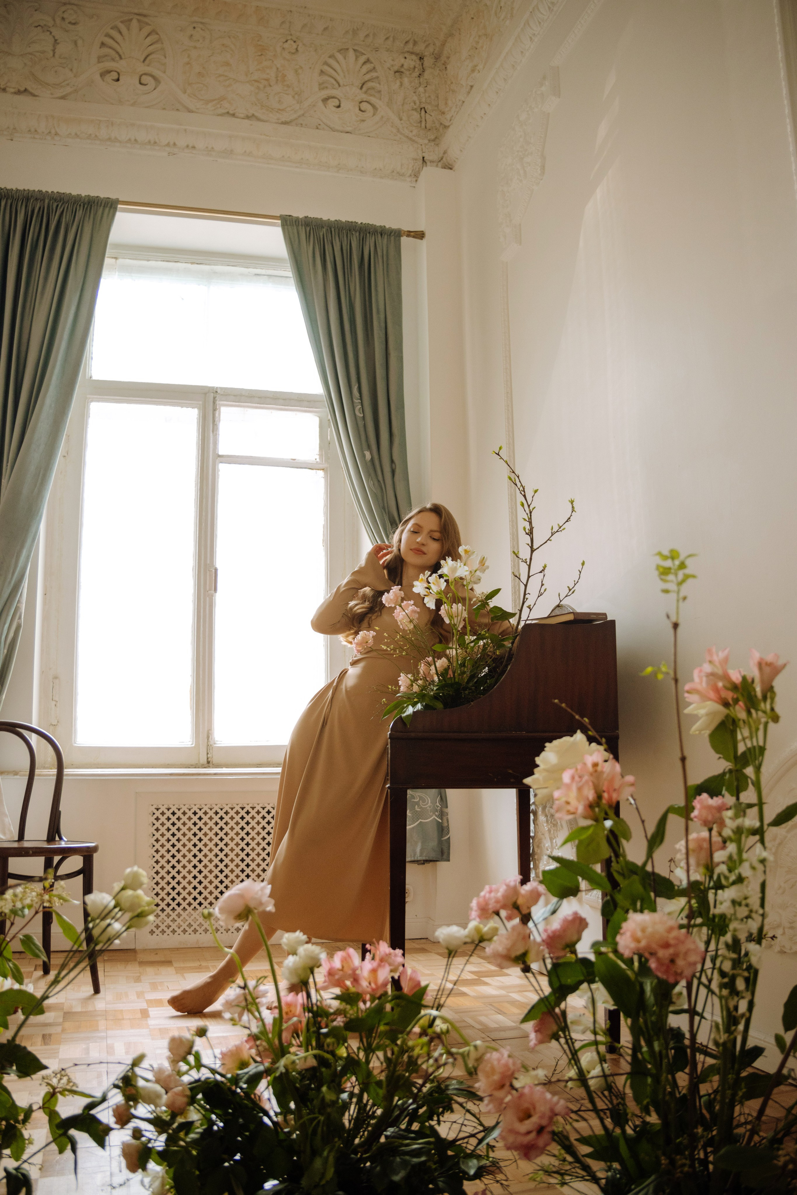 Алина в цветах. Фотограф-ретушер