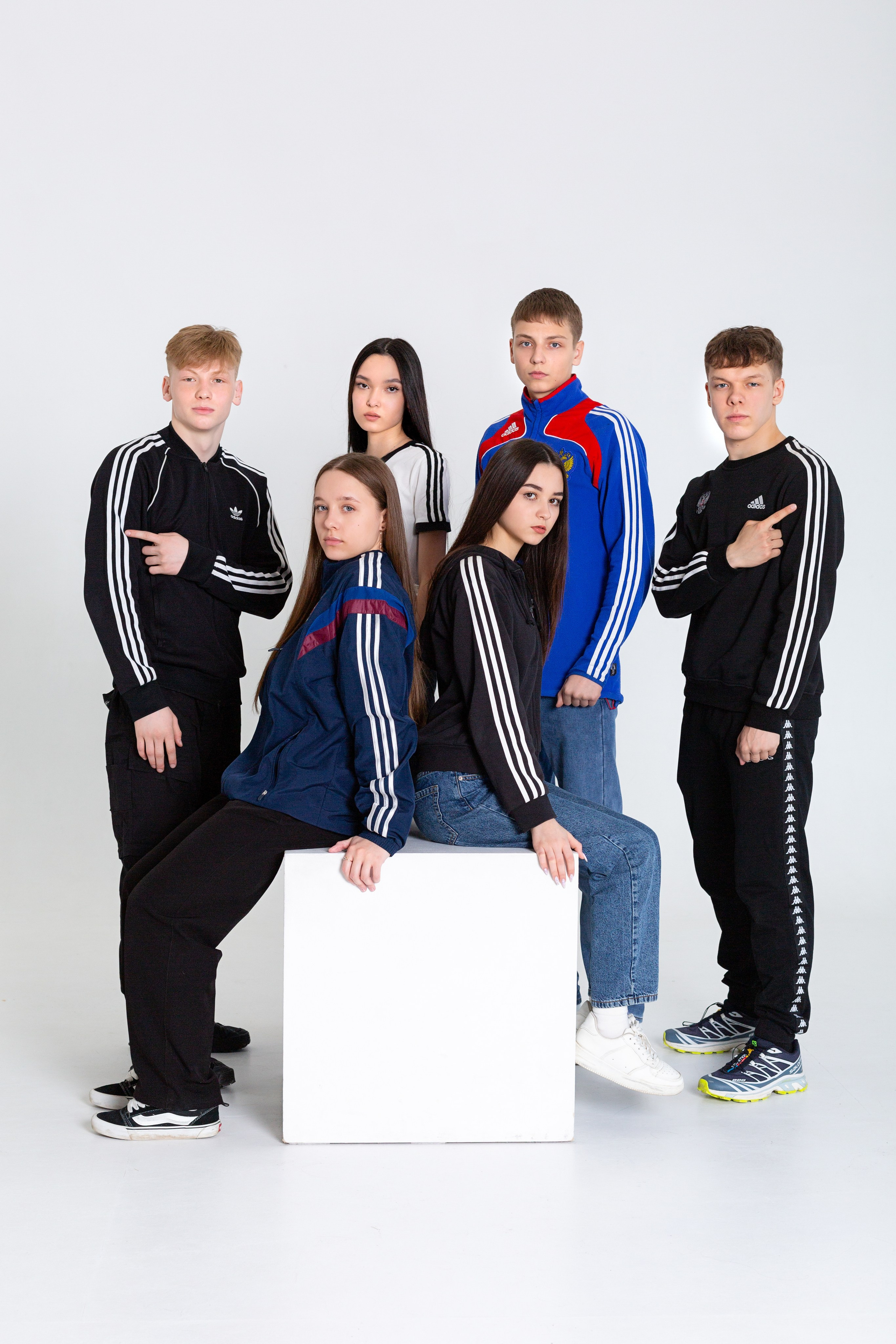 Фотоальбомы СТАРШЕКЛАССНИКИ. Студия «Фокус» детская фотография Ольги Поповой г. Бийск