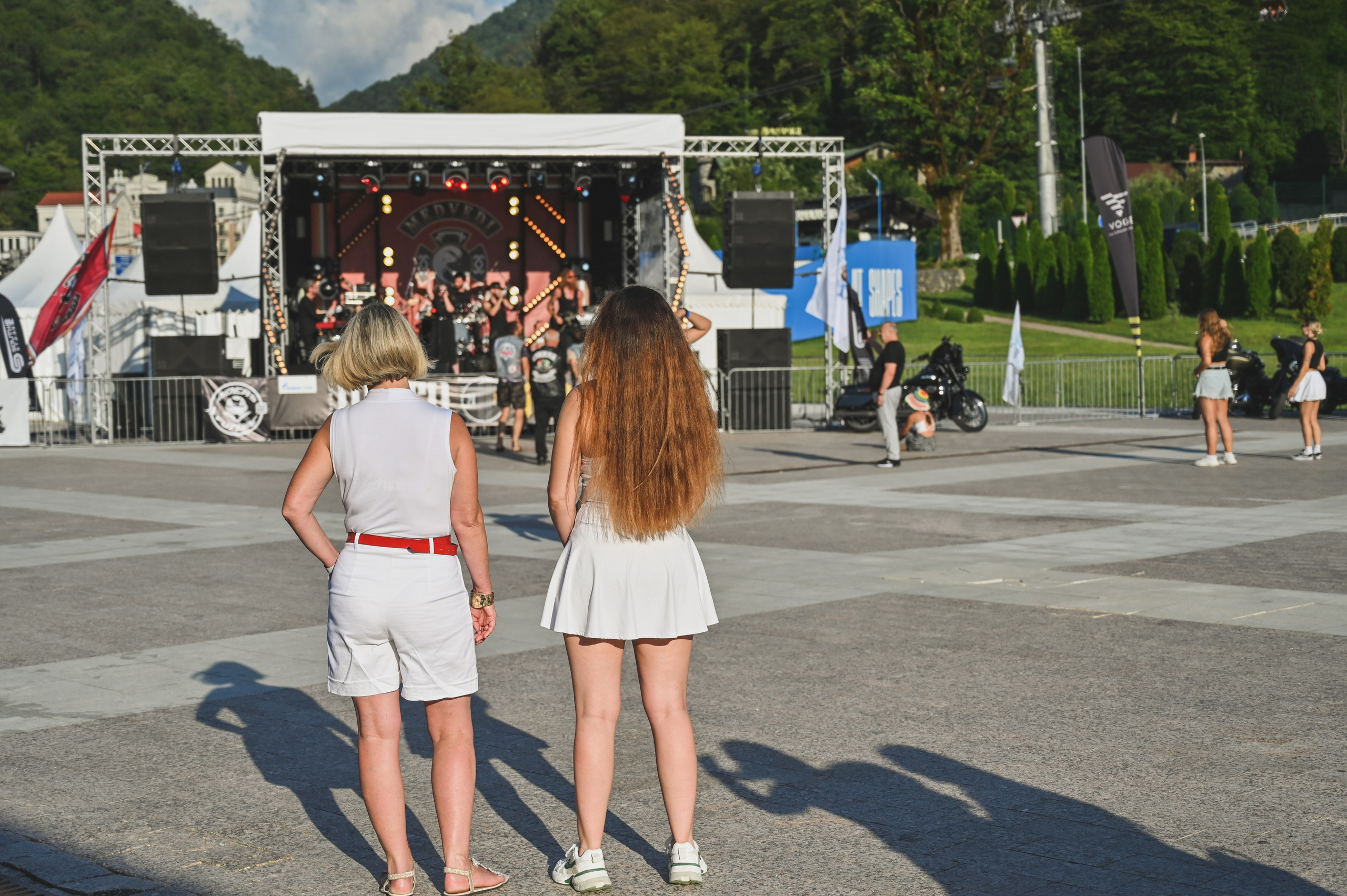 11- ый Ежегодный Байк Фестиваль " Медвежья МОТО ПОЛЯНА». Фотографирую счастливых людей в Сочи