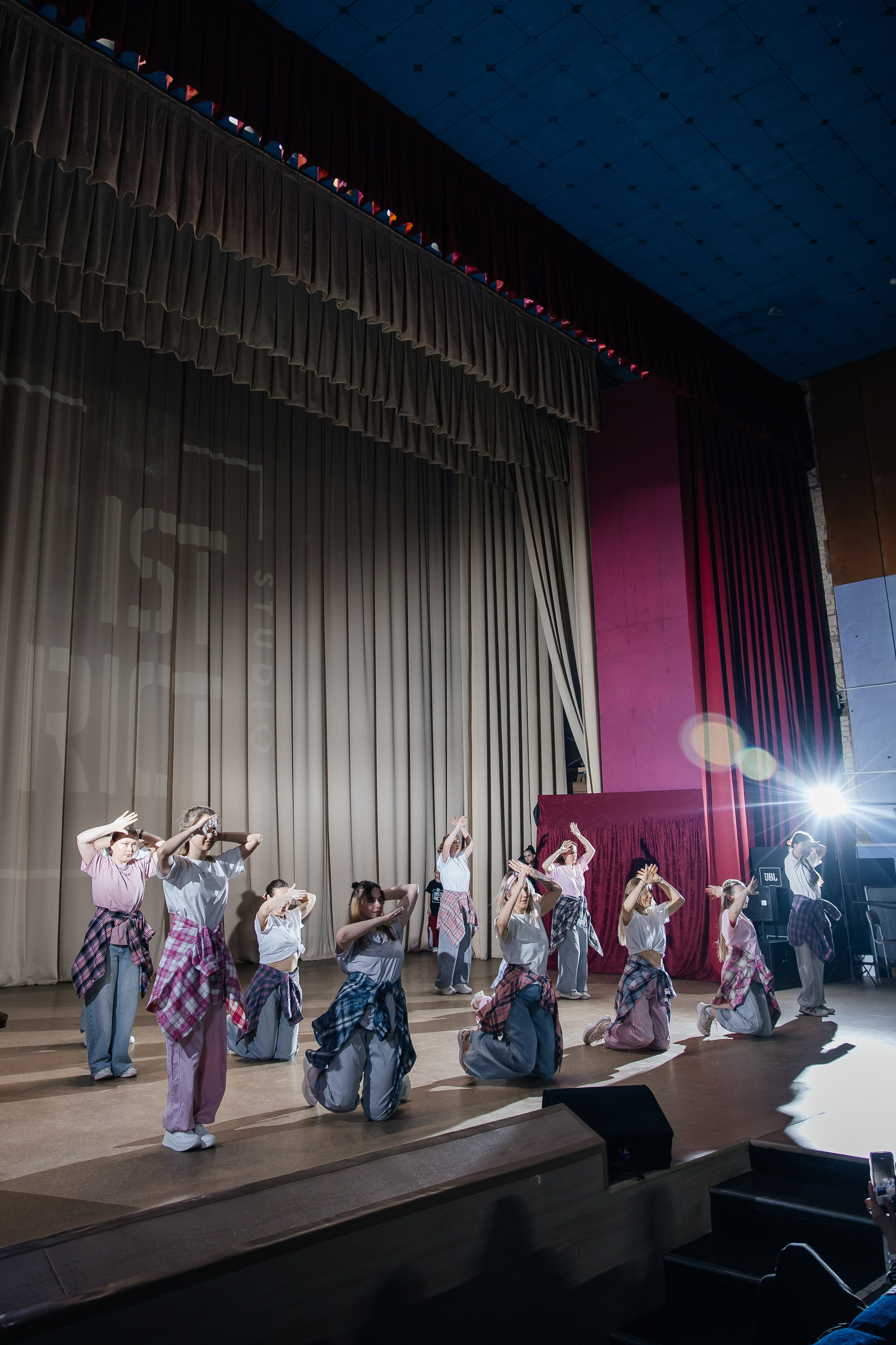 Дистрикт. Отчетный концерт. Свадебный и Семейный фотограф г. Ижевск Гульназ Солдатова. Гульназ фото