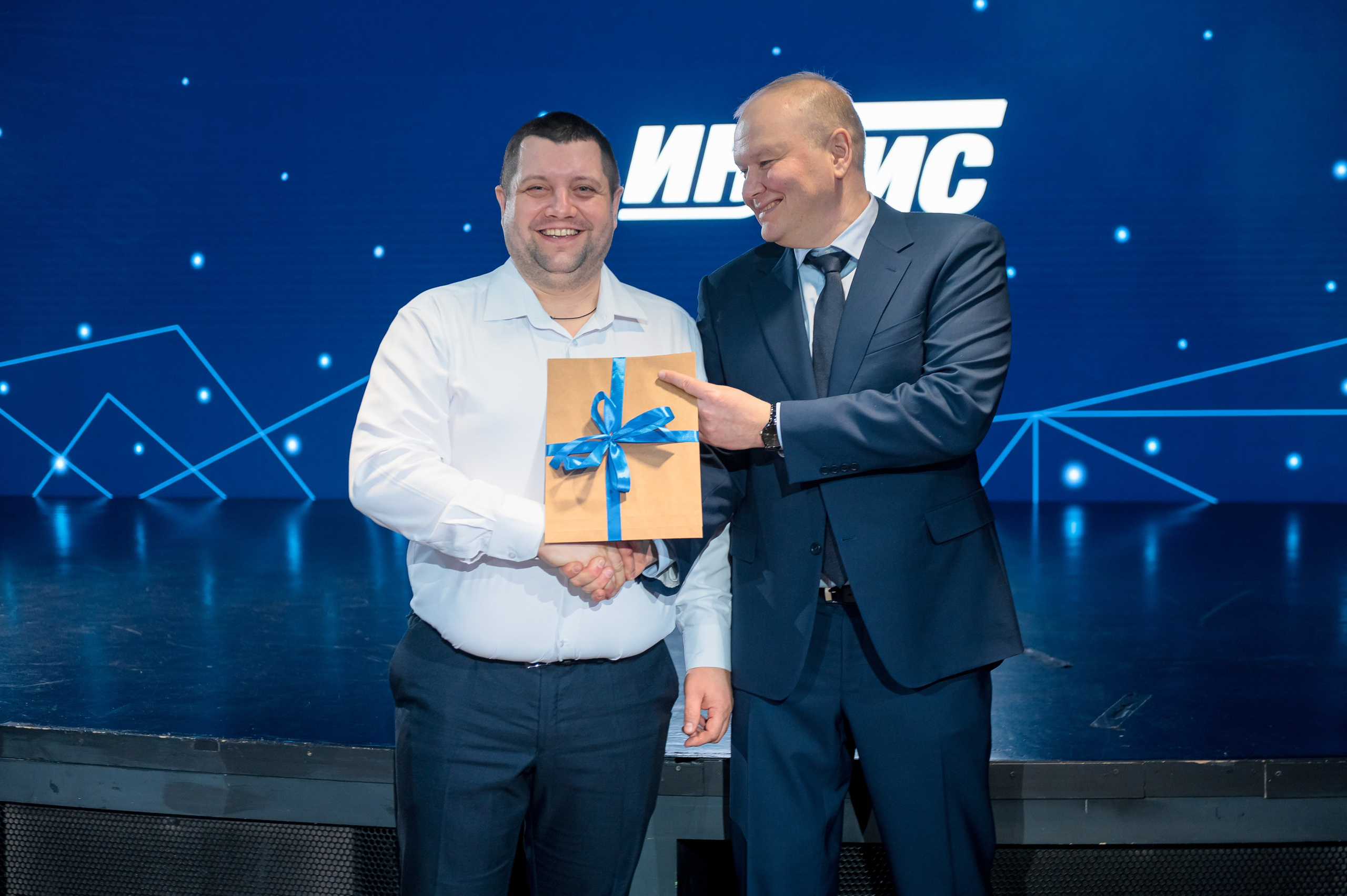 ИНСИС New Year Party. Фотограф Антон Малыхин