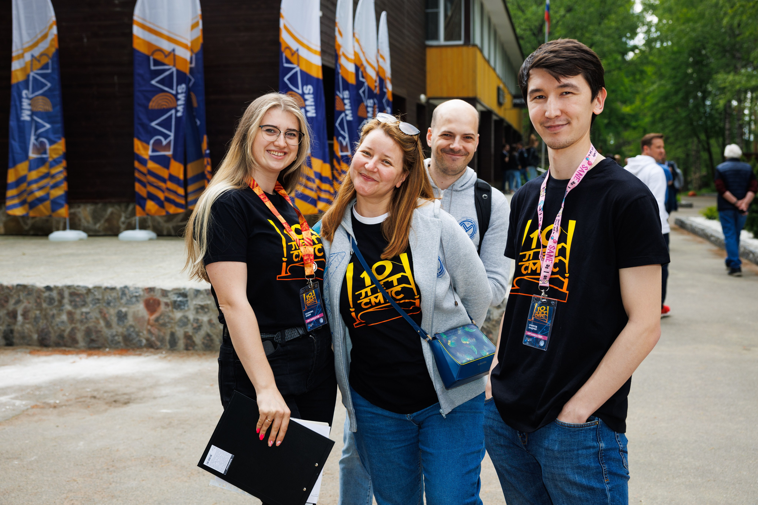 Корпоративы / Форумы. Репортажной, Свадебный, школьный