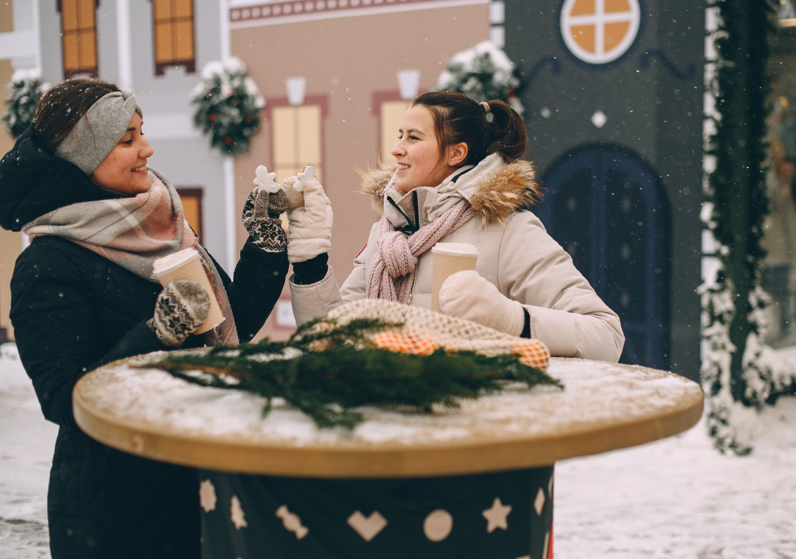 Рождественская ярмарка с подружкой. Свадебный и семейный фотограф София Невская
