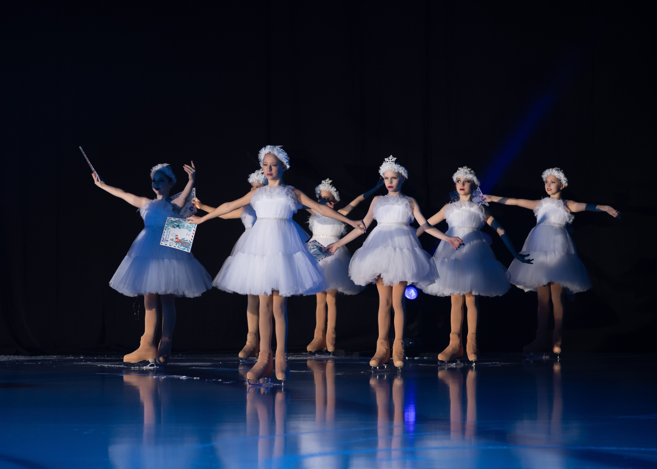 Сказочное ледовое шоу Конек Горбунок. Детский театр на льду АЛЕКО