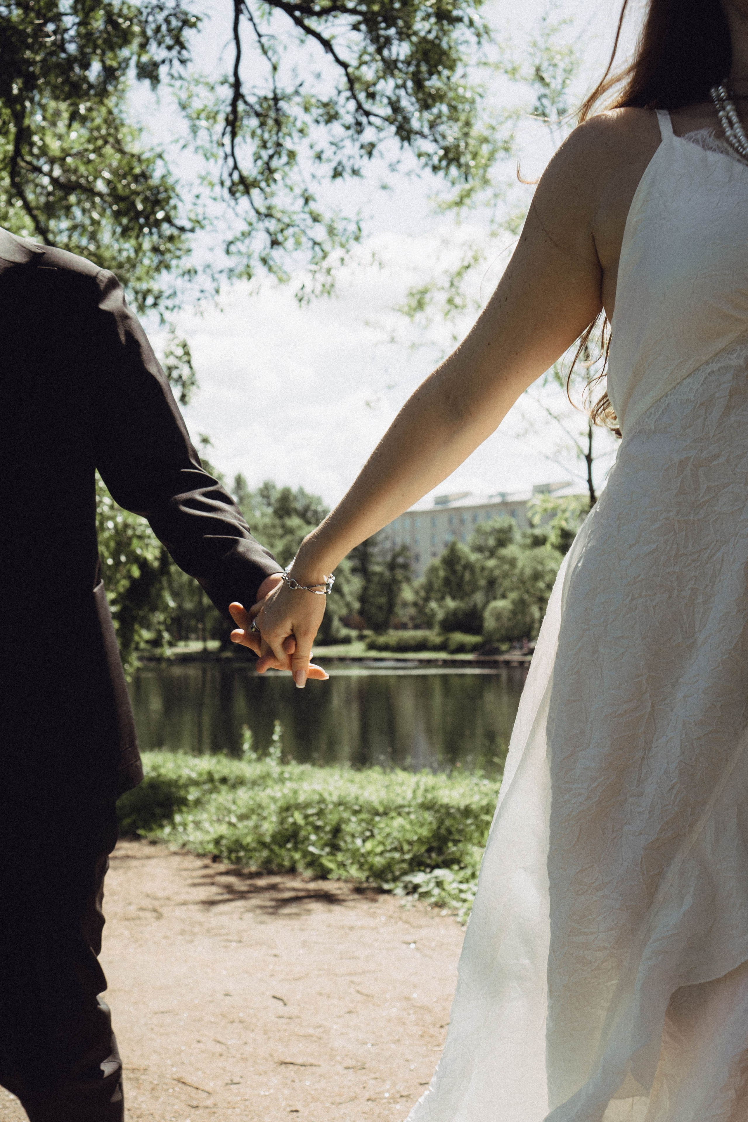 СВАДЕБНАЯ СЬЕМКА В ПАРКЕ ПОБЕДЫ И ПРОГУЛКА ПО МОСКОВСКОМУ ПРОСПЕКТУ. Профессиональный фотограф, Санкт-Петербург — Виктория Богомолова