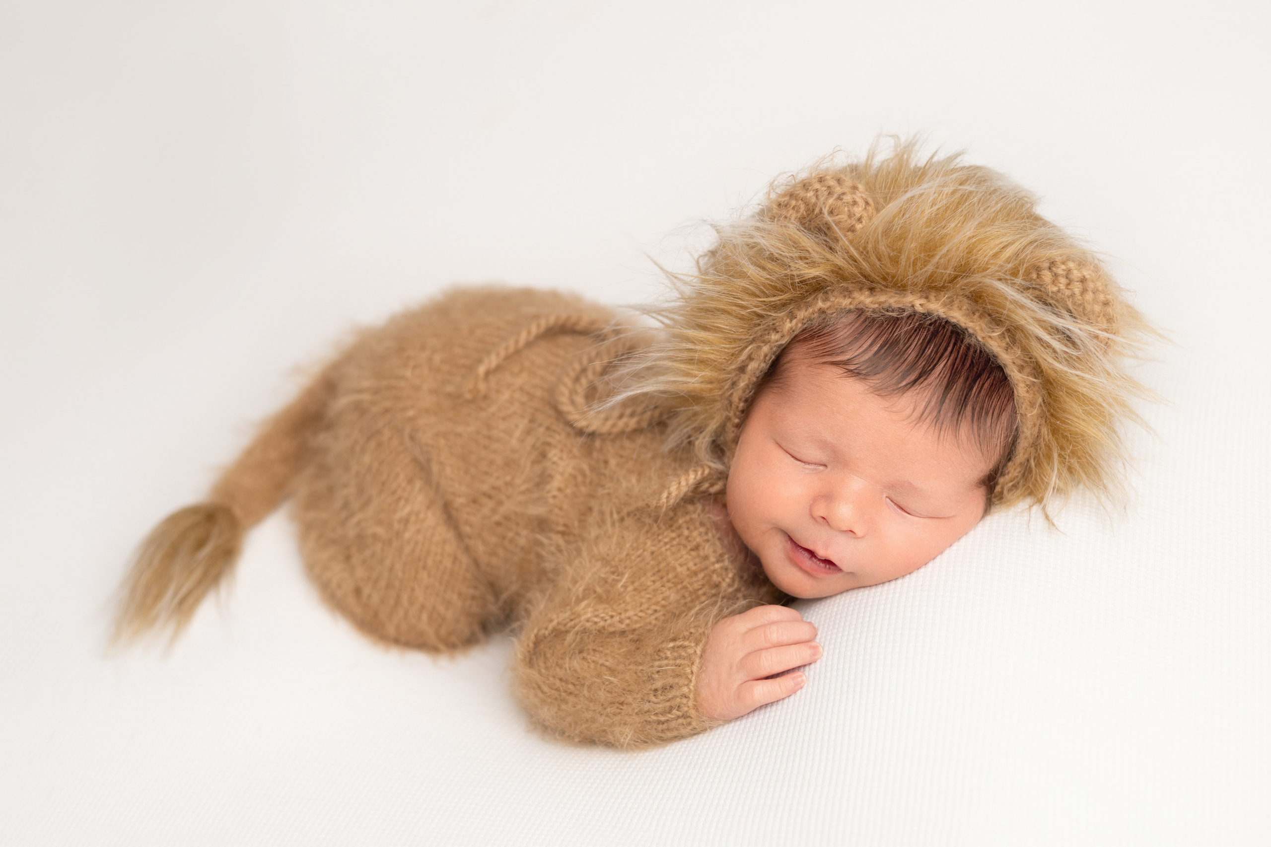 Лев. Фотограф новорожденных и детей до 18 месяцев в Уфе Эльвина