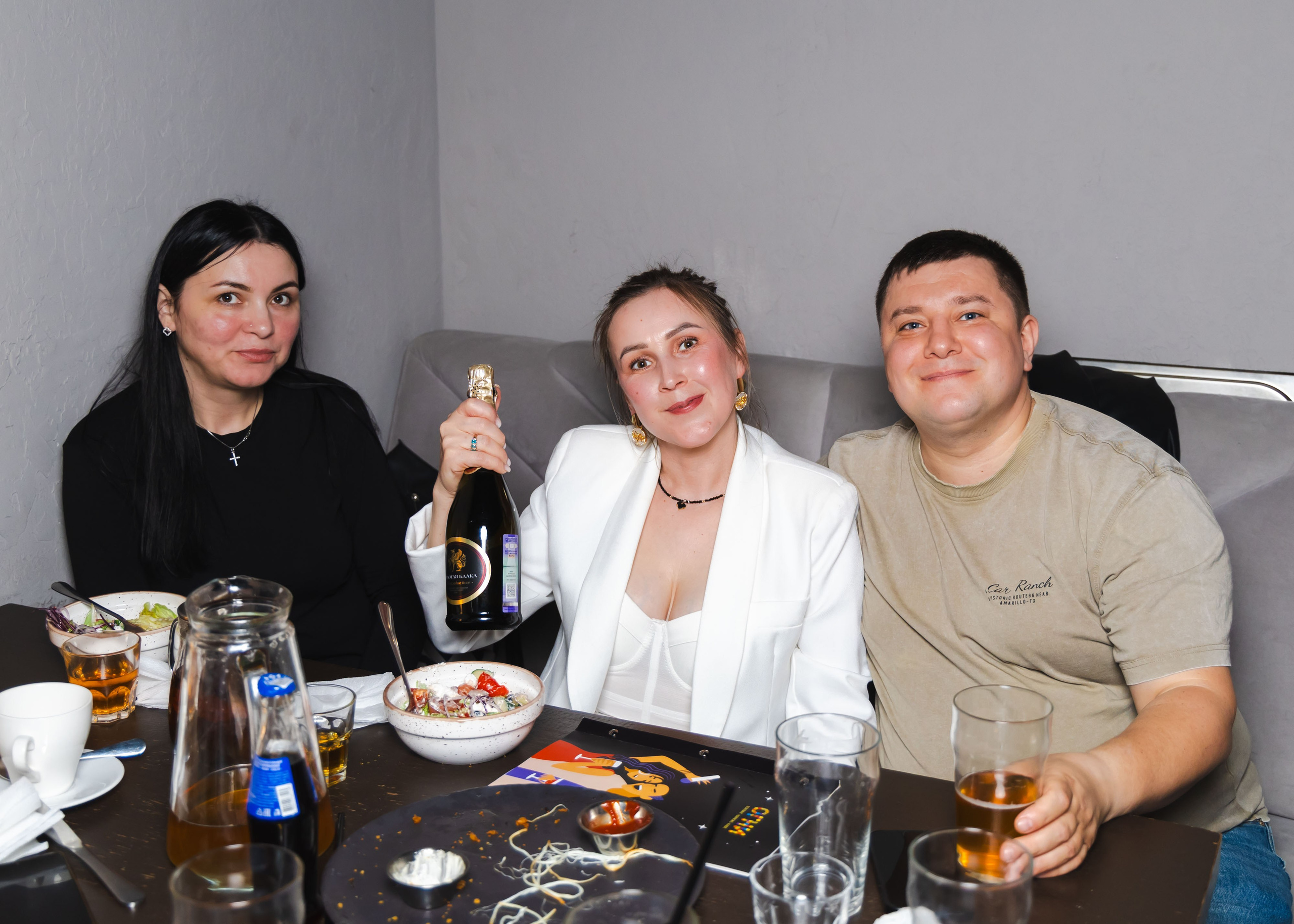 18.04.2026 Караоке Огни. ФОТОГРАФ ВИНОГРАДОВА ДАРЬЯ
