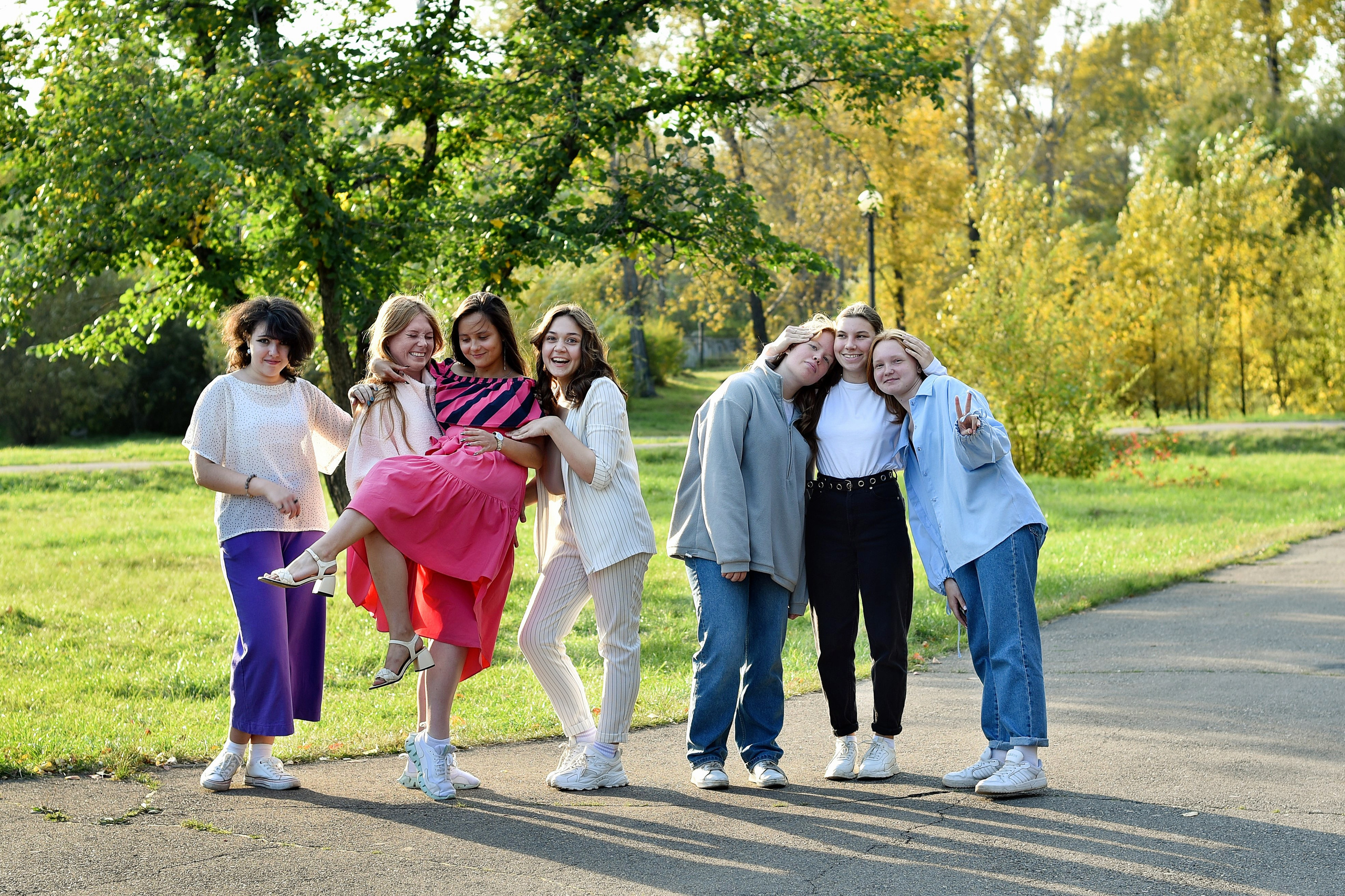 ФОТОСЕССИЯ В ПАРКЕ осень. Школьный фотограф ЛАРИСА МАТВЕЕНКО