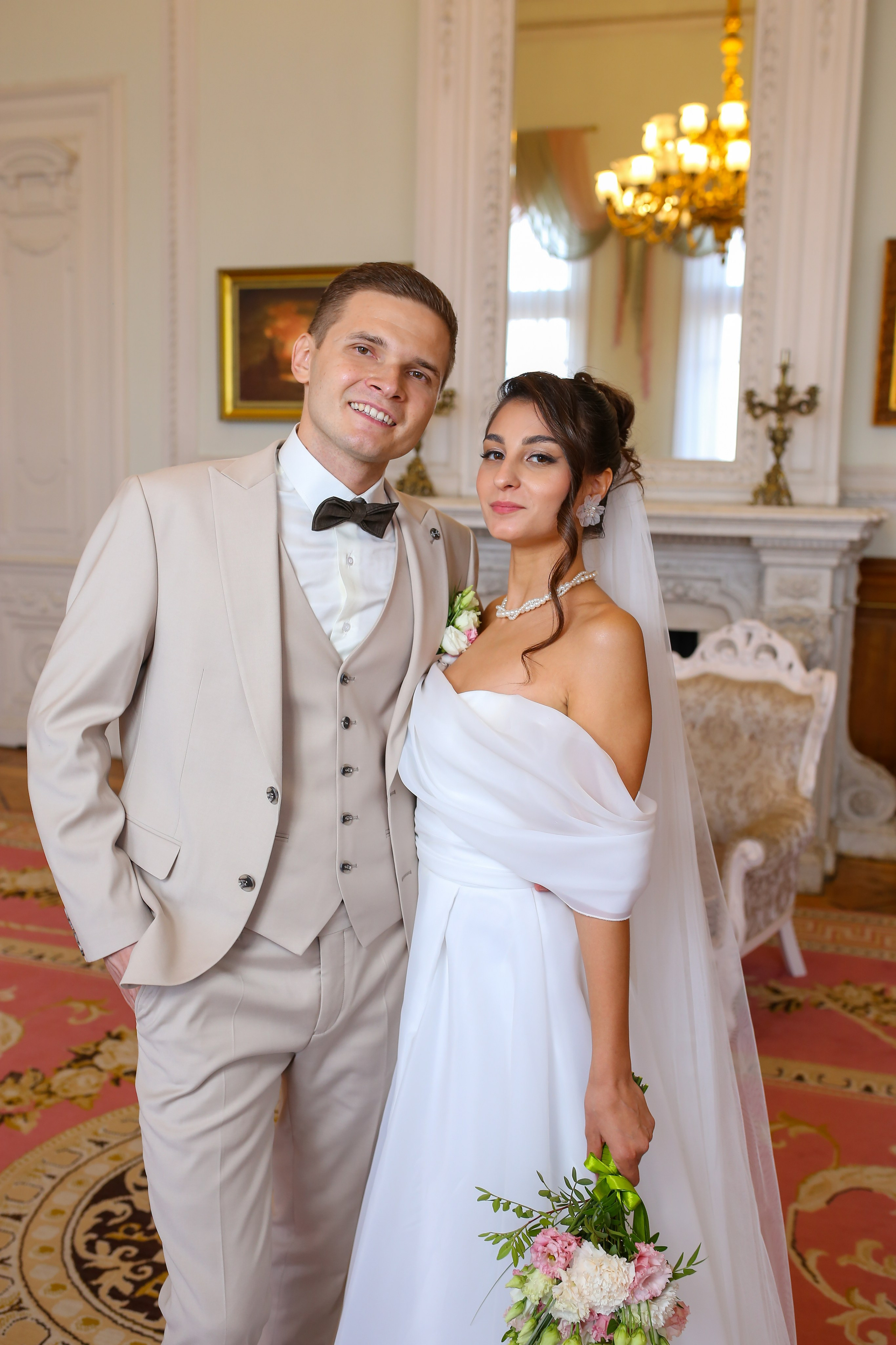 Классические кадры, во Дворце бракосочетания. Свадебный и Репортажный фотограф в Санкт-Петербурге