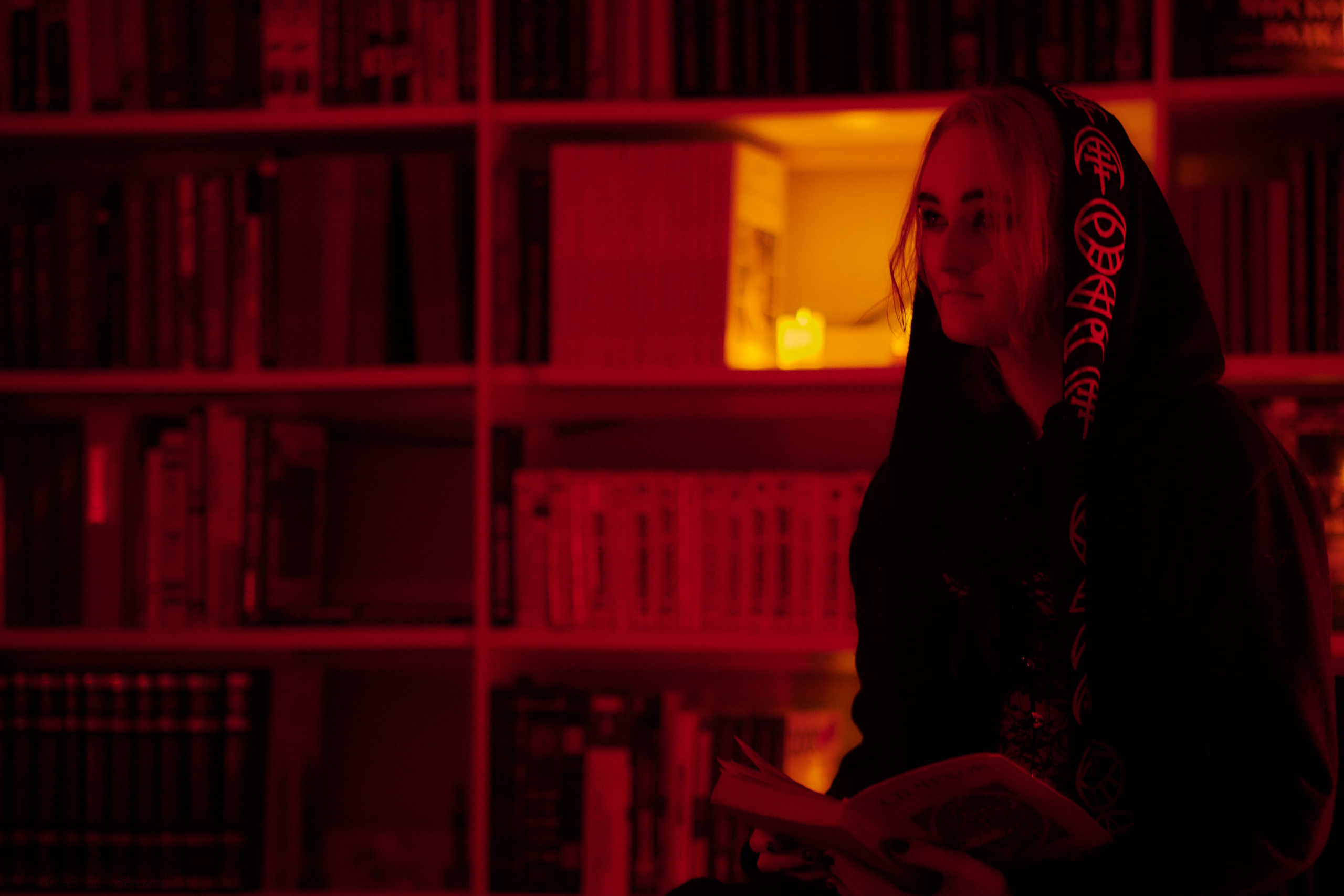 Грань Поэтический вечер. Портретный и репортажный фотограф в Магадане Андрей Нефедов WinterCatPhoto