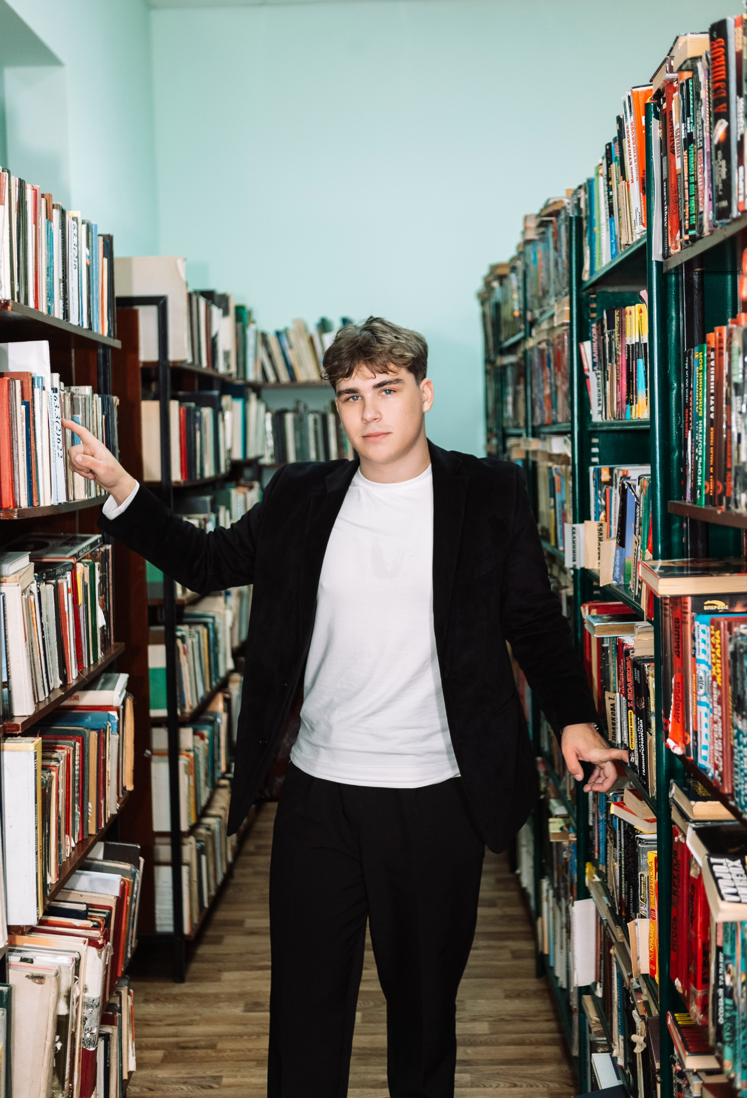 Съемка в библиотеке. Выпускные альбомы Воронеж от Веры Соколовой