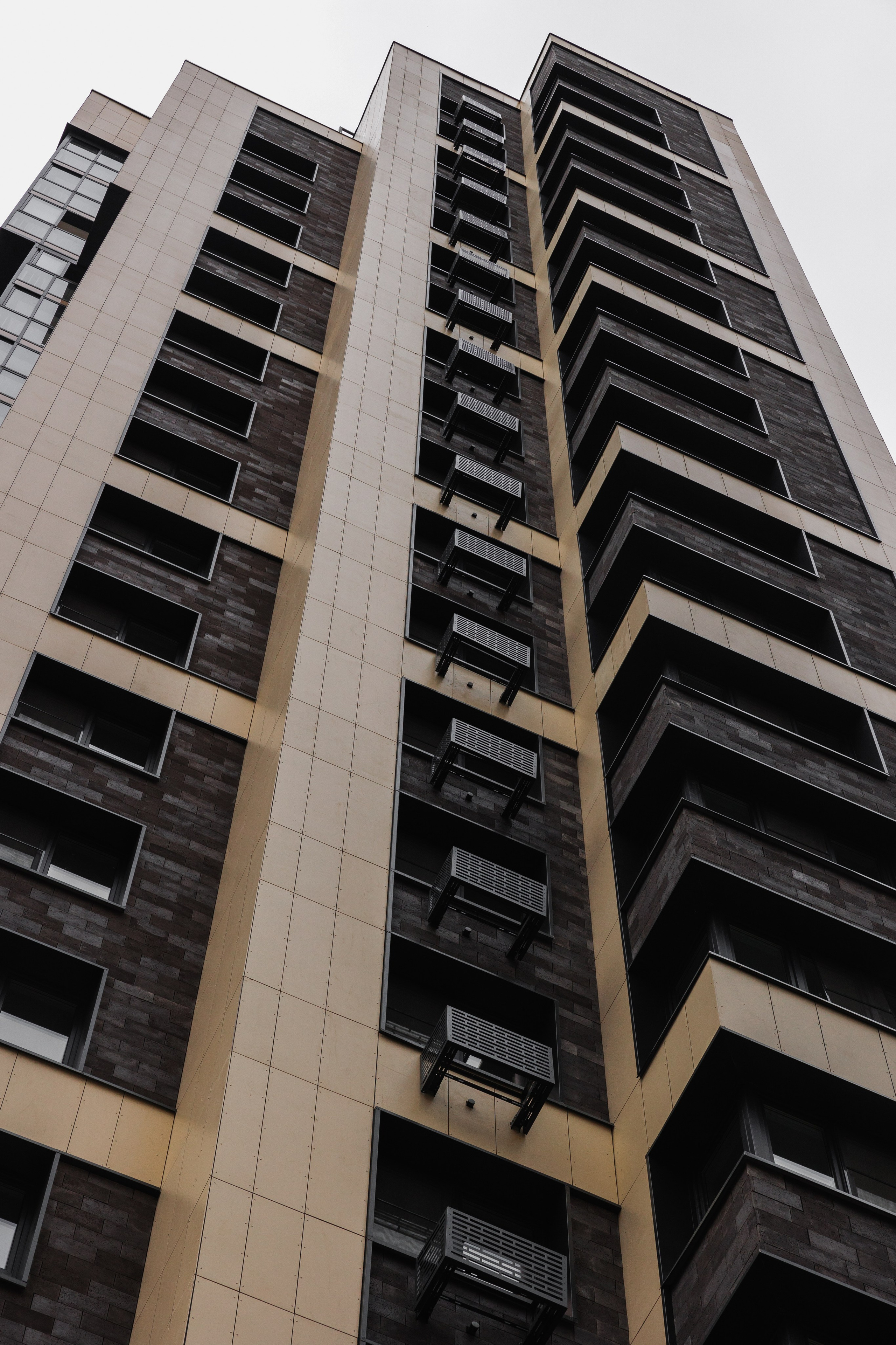 РЕНОВАЦИЯ — ПРОЕЗД ДЕЖНЕВА 32. АЛТ Портфолио